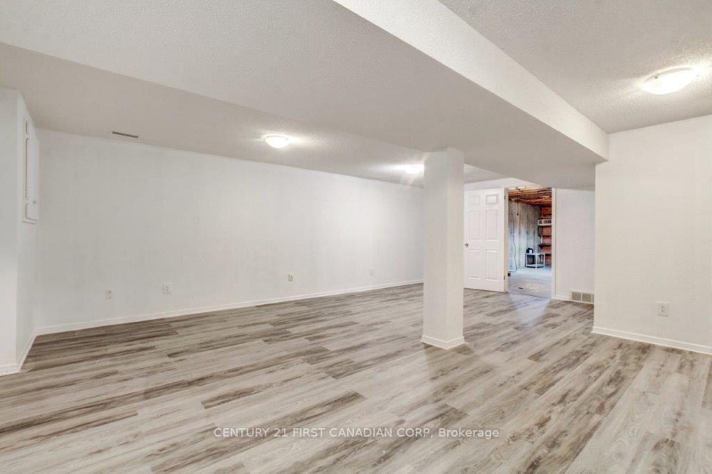 Photo 15 of 5 Golding Place, St. Thomas — HOMEH