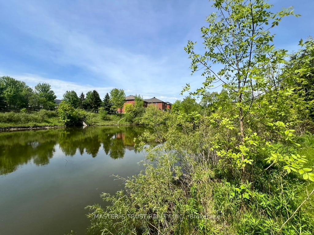 Photo 9 of 142 Redstone Road, Richmond Hill, Rouge Woods — HOMEH