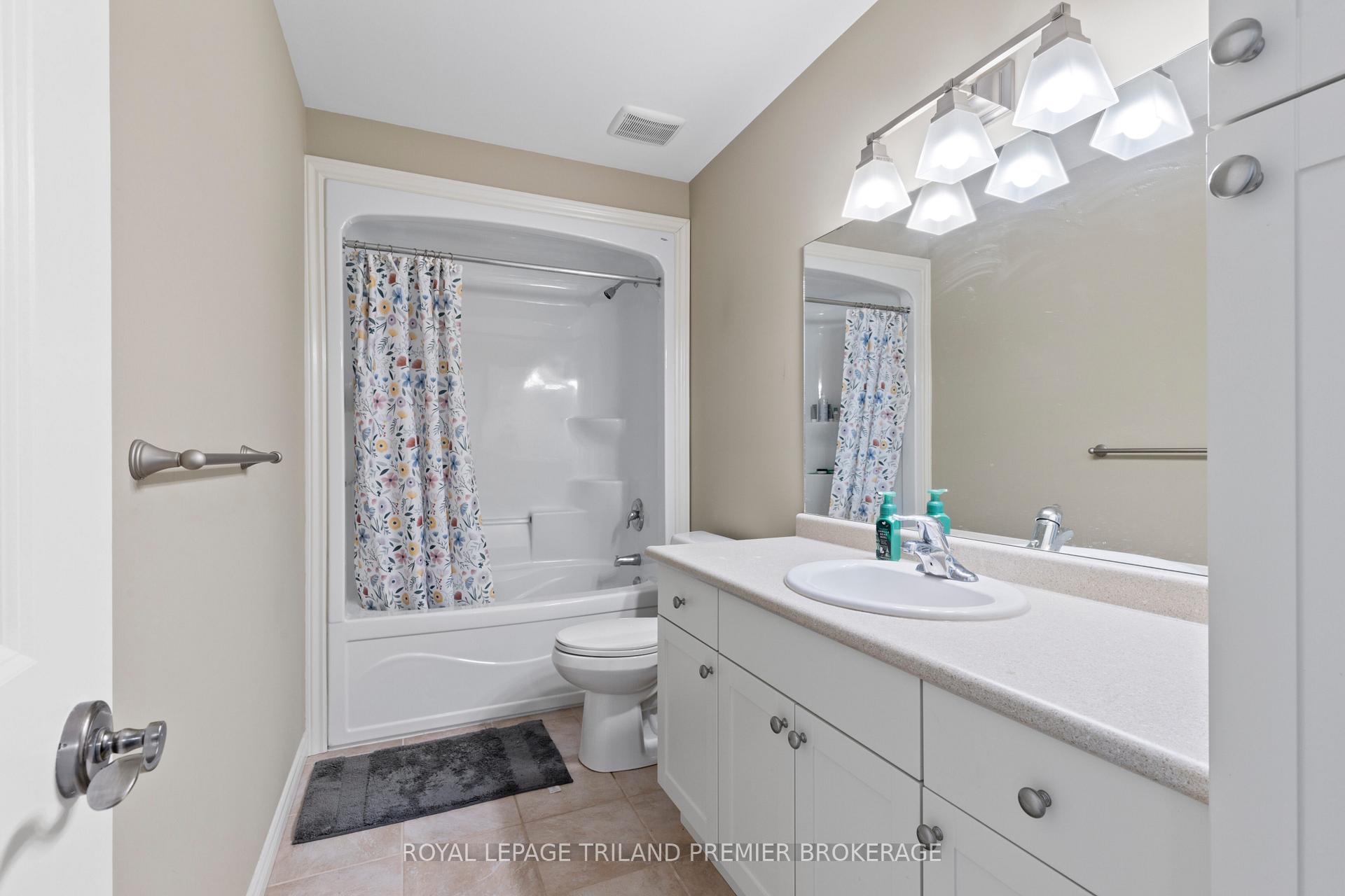 Photo 1 of 13 Kantor Court, St. Thomas — HOMEH
