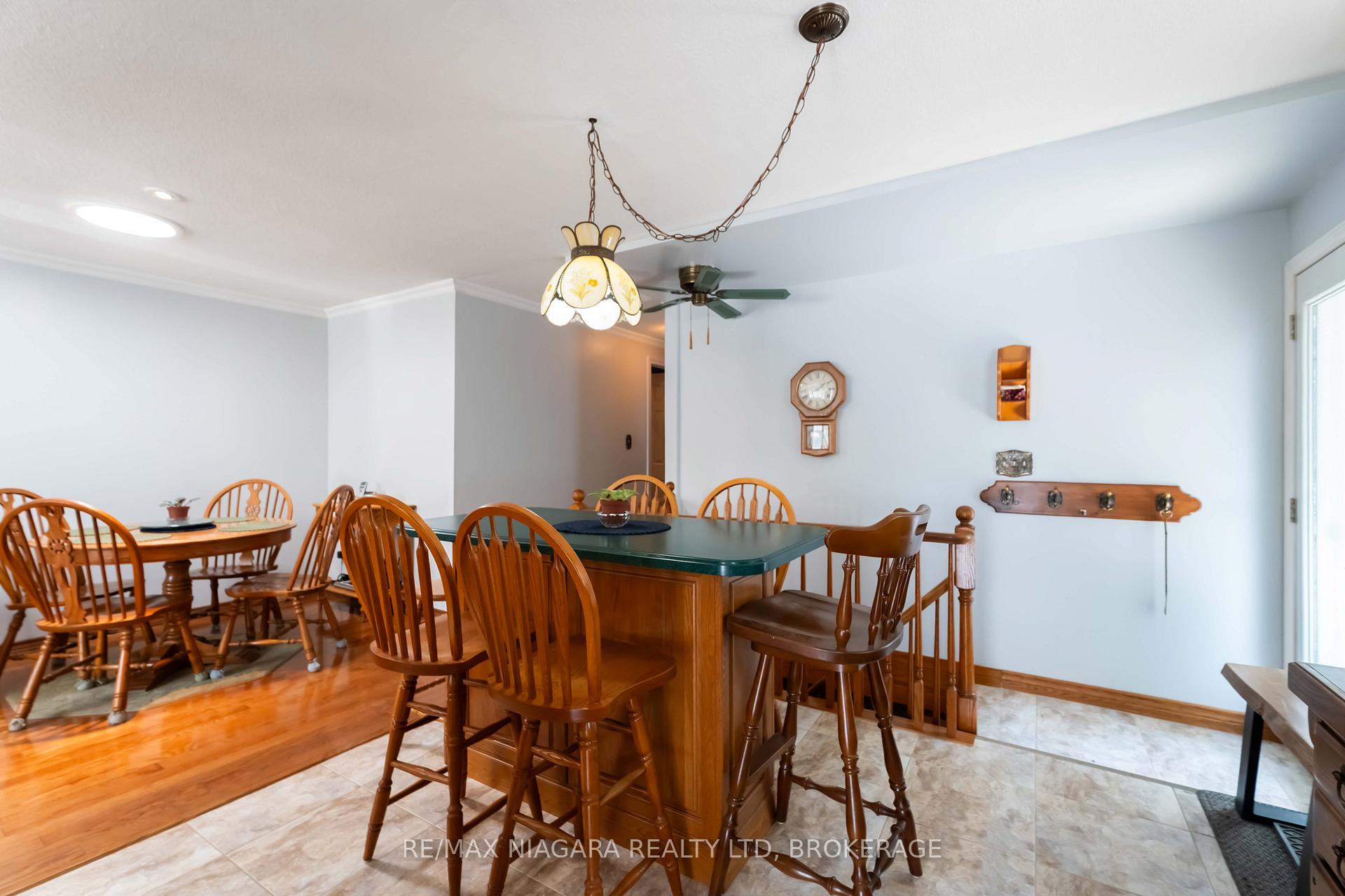 Photo 10 of 8 Huntingwood Gate, St. Catharines, Lakeport — HOMEH
