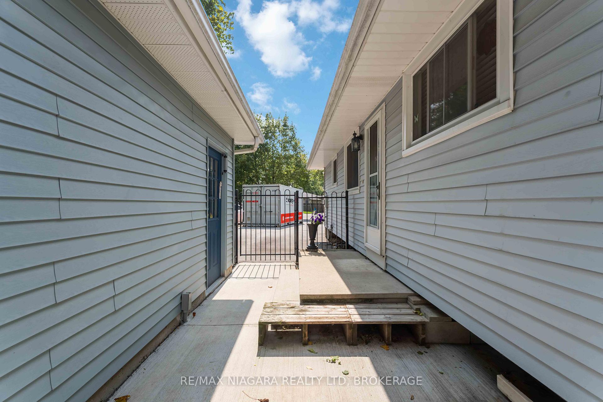 Photo 23 of 8 Huntingwood Gate, St. Catharines, Lakeport — HOMEH