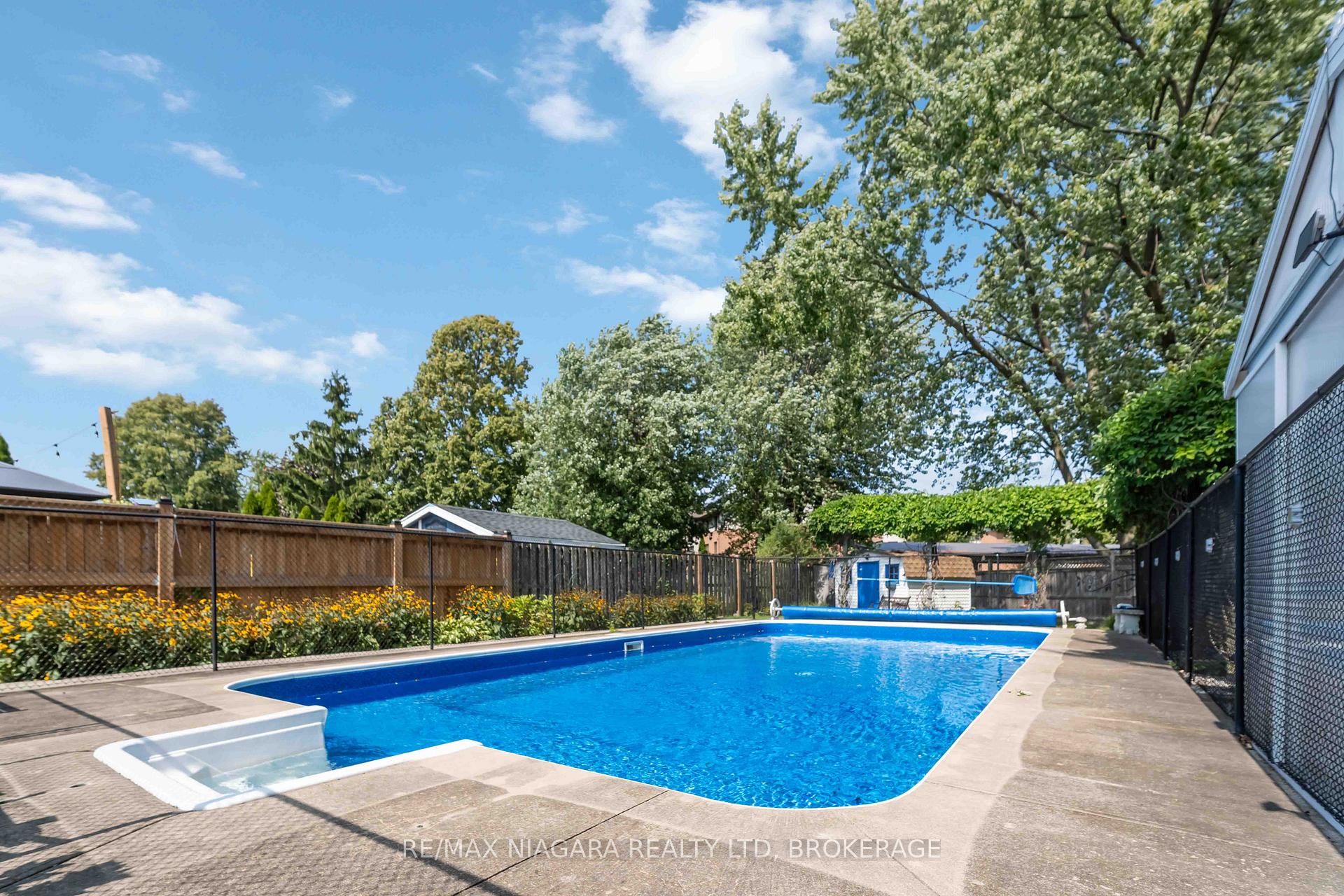 Photo 26 of 8 Huntingwood Gate, St. Catharines, Lakeport — HOMEH