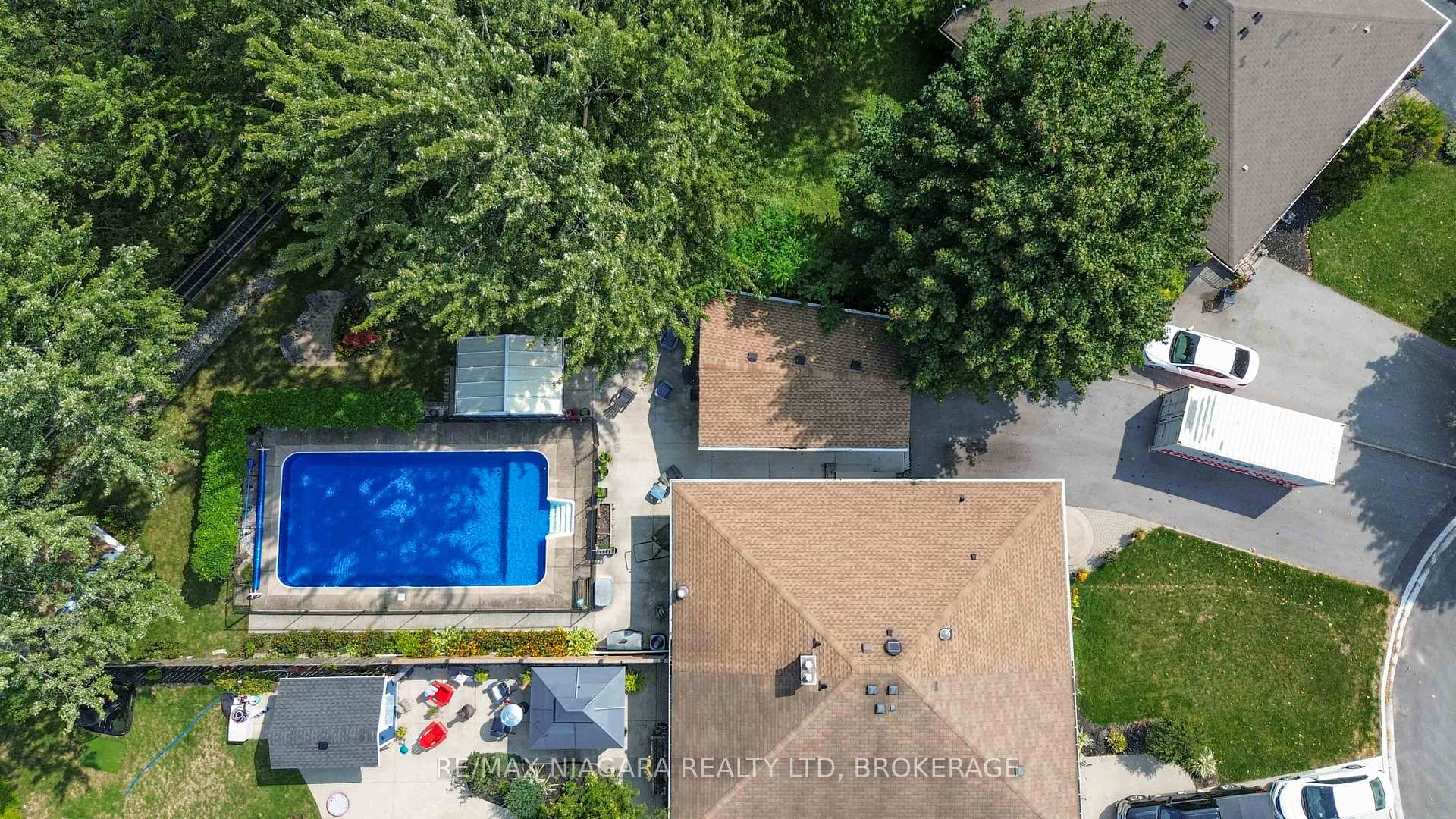 Photo 36 of 8 Huntingwood Gate, St. Catharines, Lakeport — HOMEH