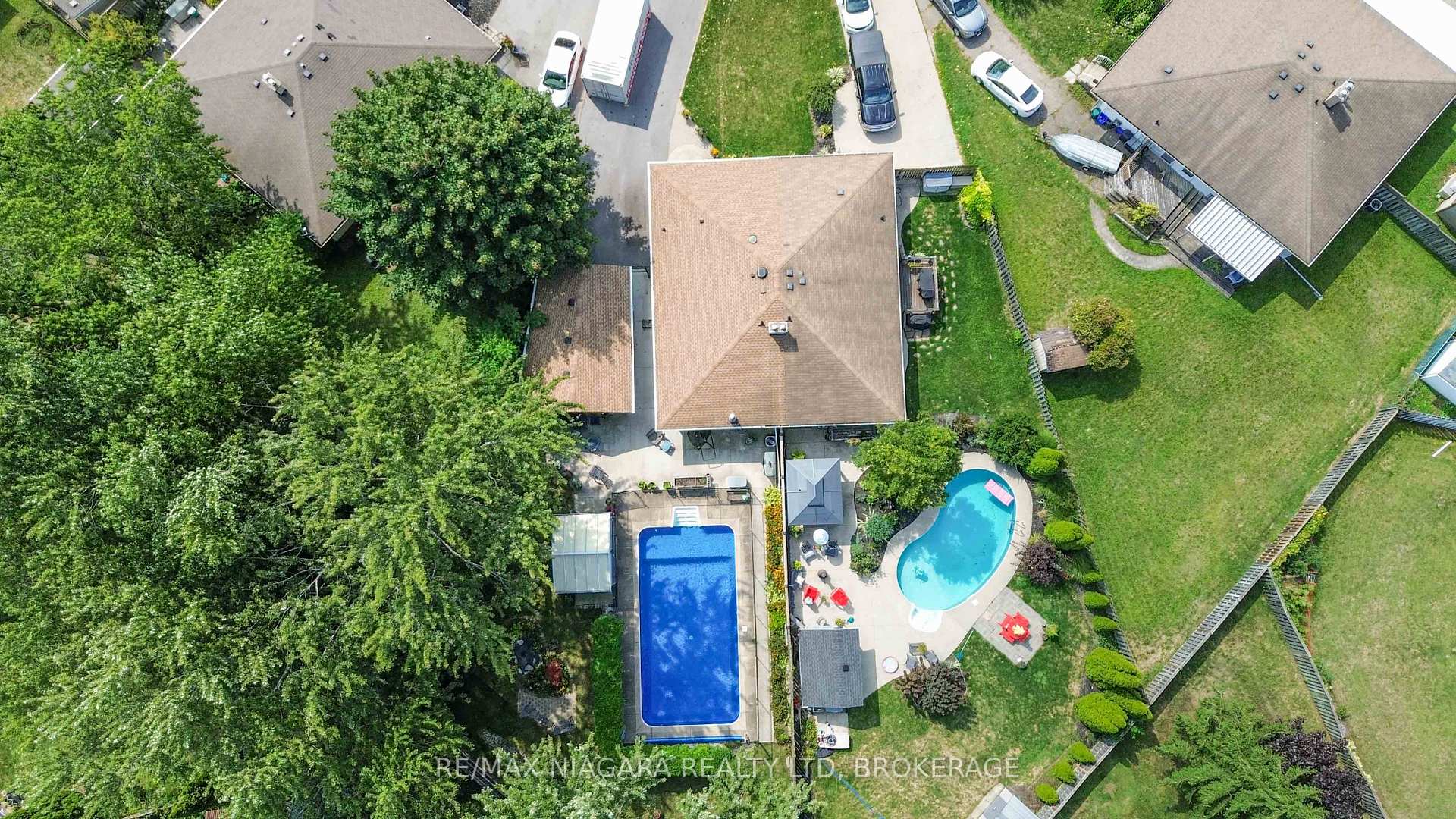 Photo 38 of 8 Huntingwood Gate, St. Catharines, Lakeport — HOMEH
