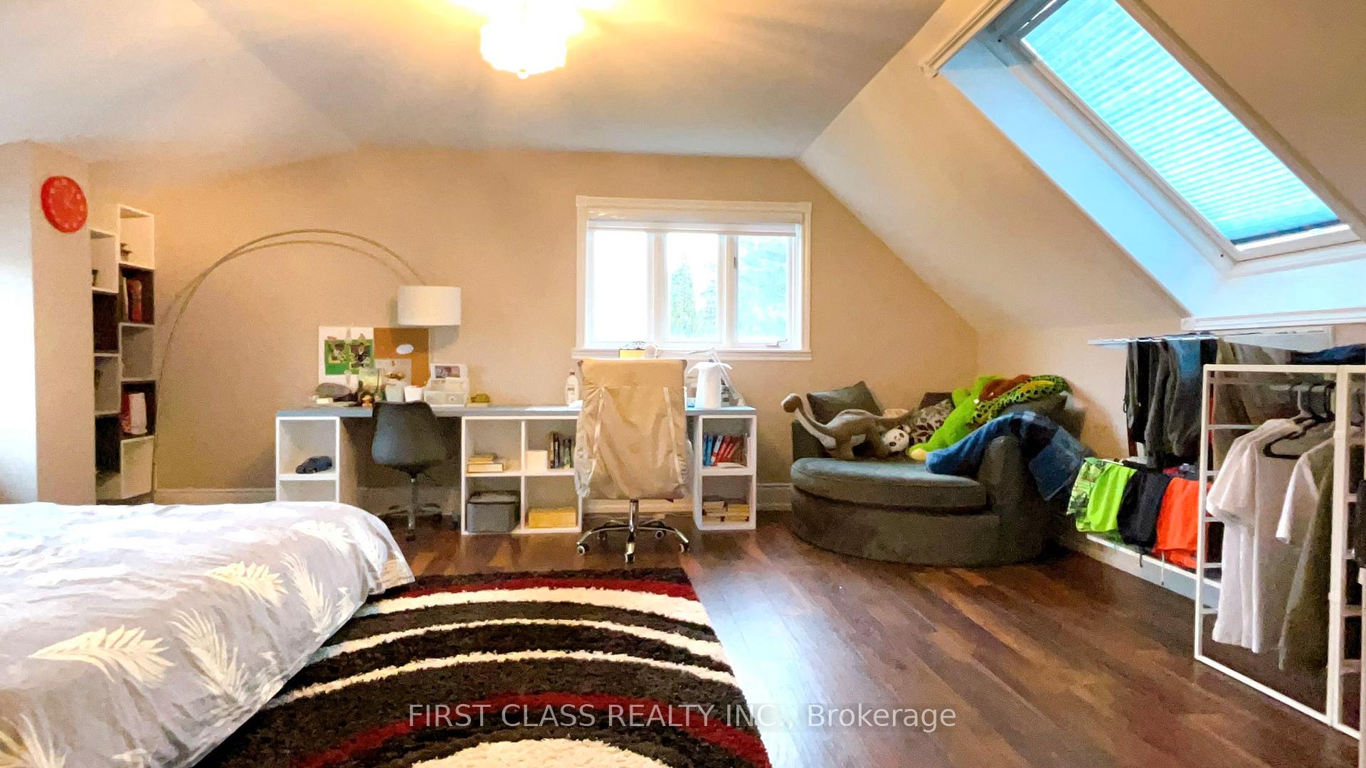 Photo 4 of 39 Scott Drive, Richmond Hill, South Richvale — HOMEH