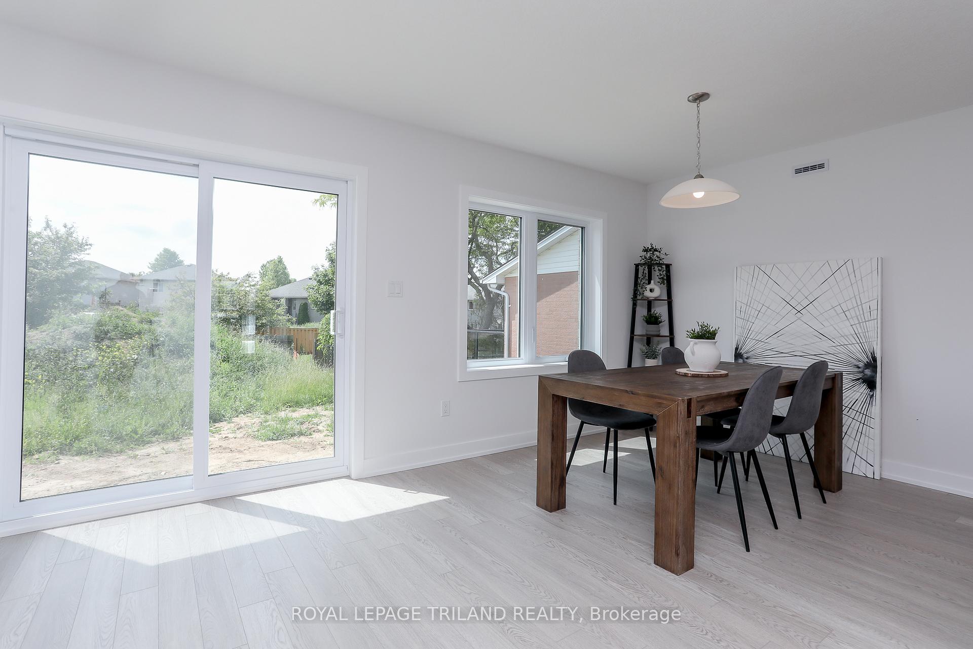 Photo 10 of 134 Manor Road, St. Thomas — HOMEH