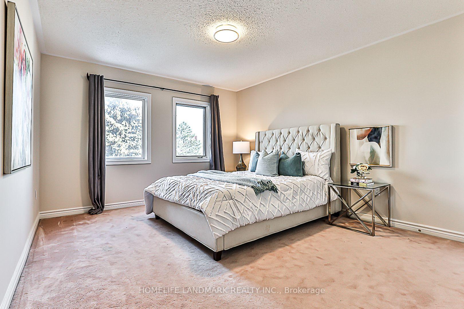 Photo 28 of 40 Kingmount Crescent, Richmond Hill, Bayview Hill — HOMEH