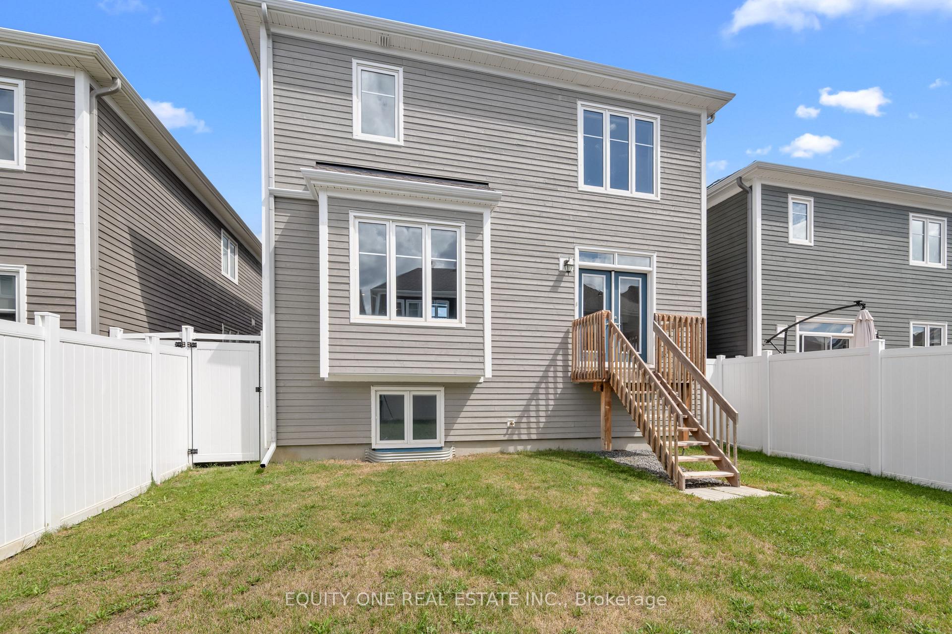 Photo 37 of 215 Meynell Road, Ottawa, Goulbourn Twp From Franktown Rd/South To Rideau — HOMEH