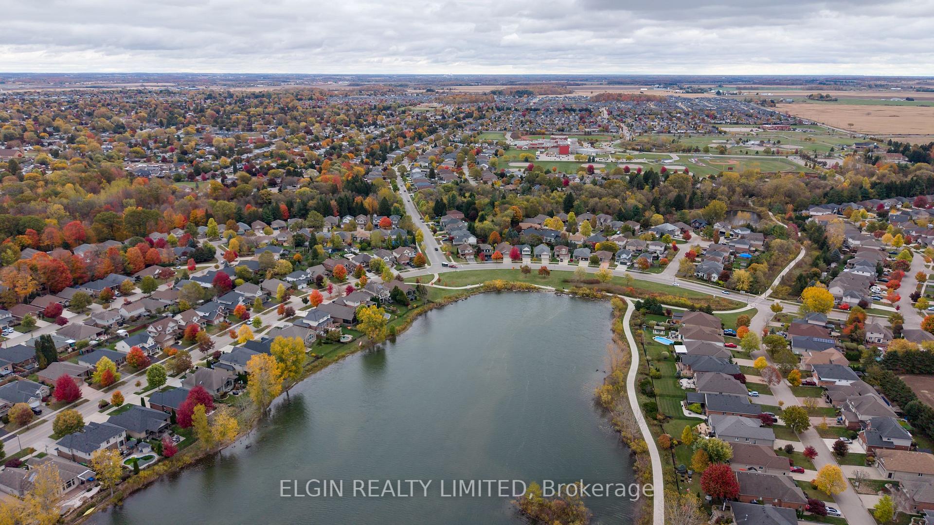 Photo 15 of 160 Lake Margaret Trail, St. Thomas — HOMEH