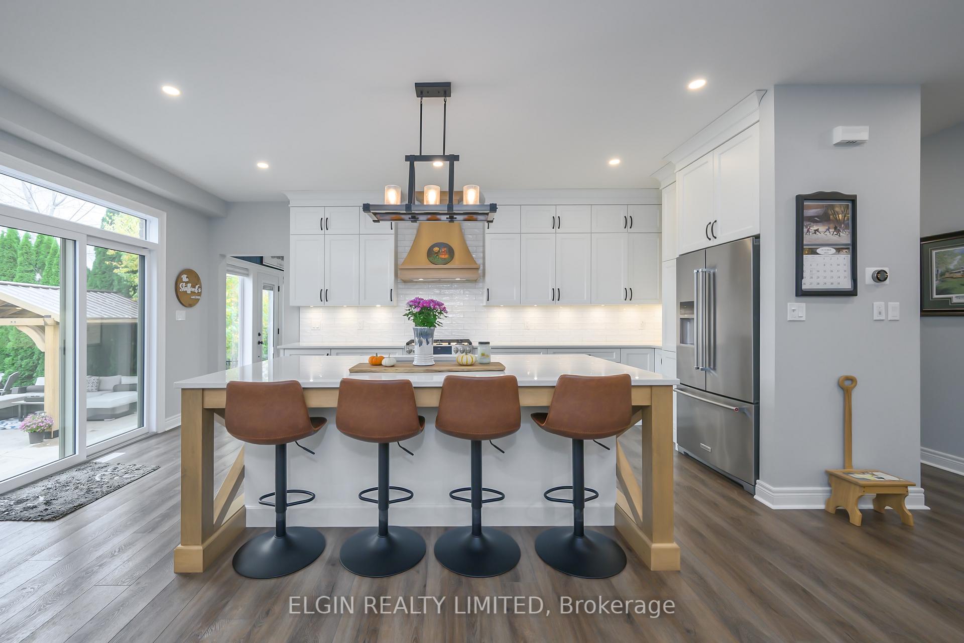 Photo 19 of 160 Lake Margaret Trail, St. Thomas — HOMEH