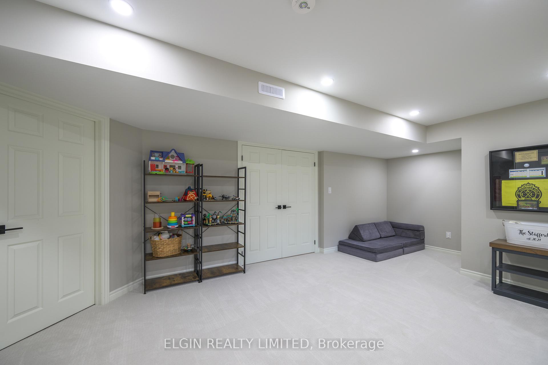 Photo 46 of 160 Lake Margaret Trail, St. Thomas — HOMEH