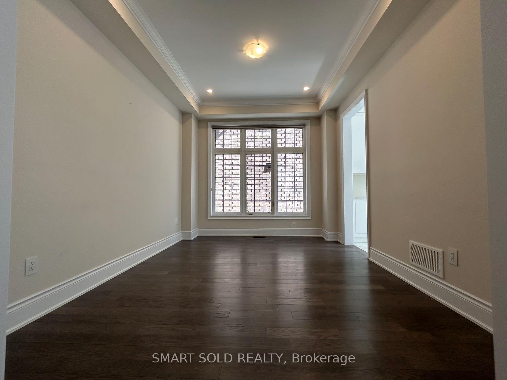 Photo 4 of 30 Menotti Drive, Richmond Hill, Oak Ridges — HOMEH