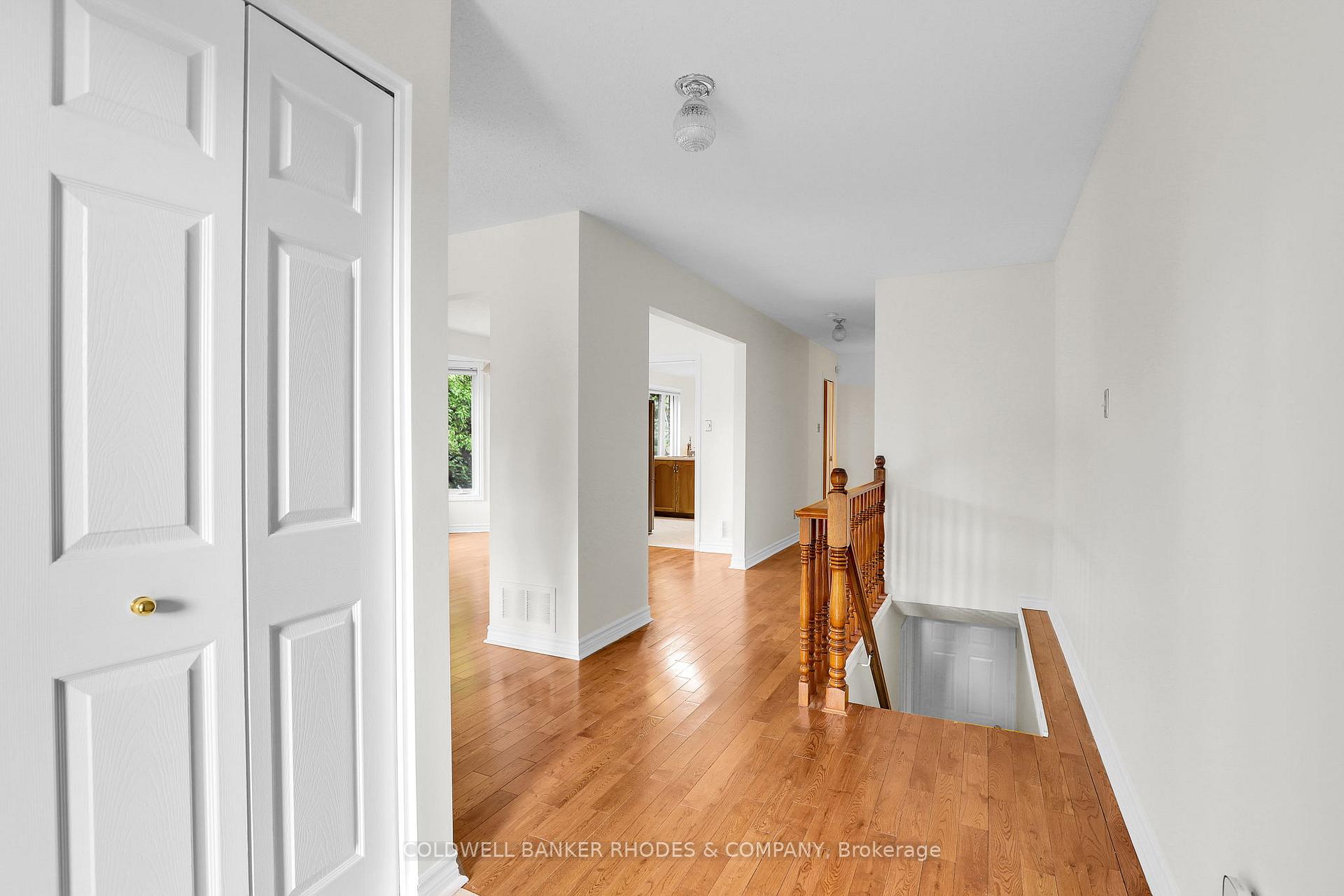 Photo 6 of 62 Beechfern Drive, Ottawa, Stittsville (Central) — HOMEH