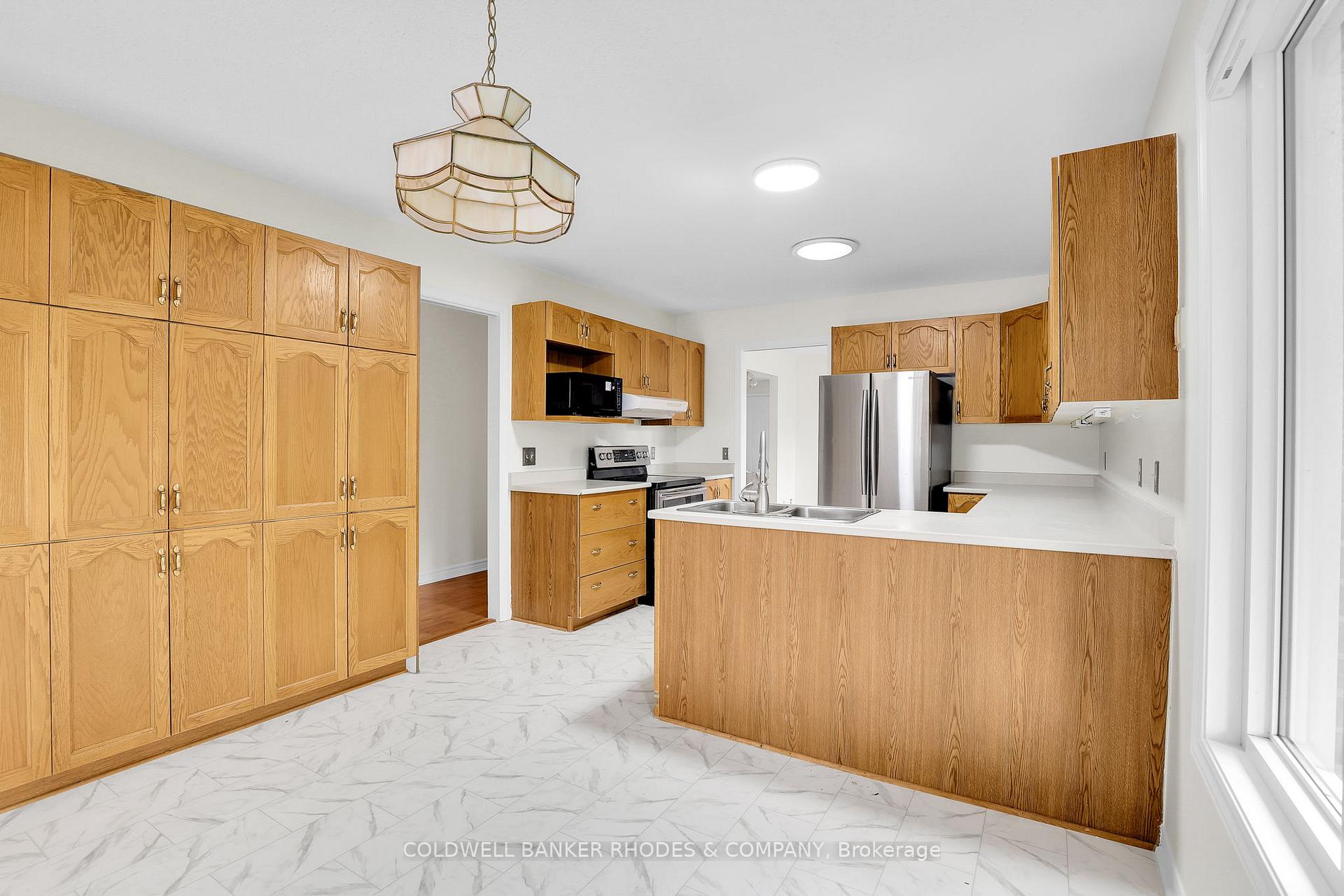 Photo 14 of 62 Beechfern Drive, Ottawa, Stittsville (Central) — HOMEH