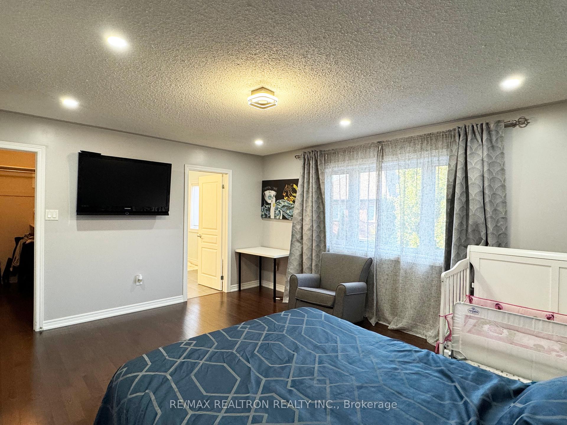 Photo 25 of 109 Thomas Legge Crescent, Richmond Hill, Oak Ridges — HOMEH