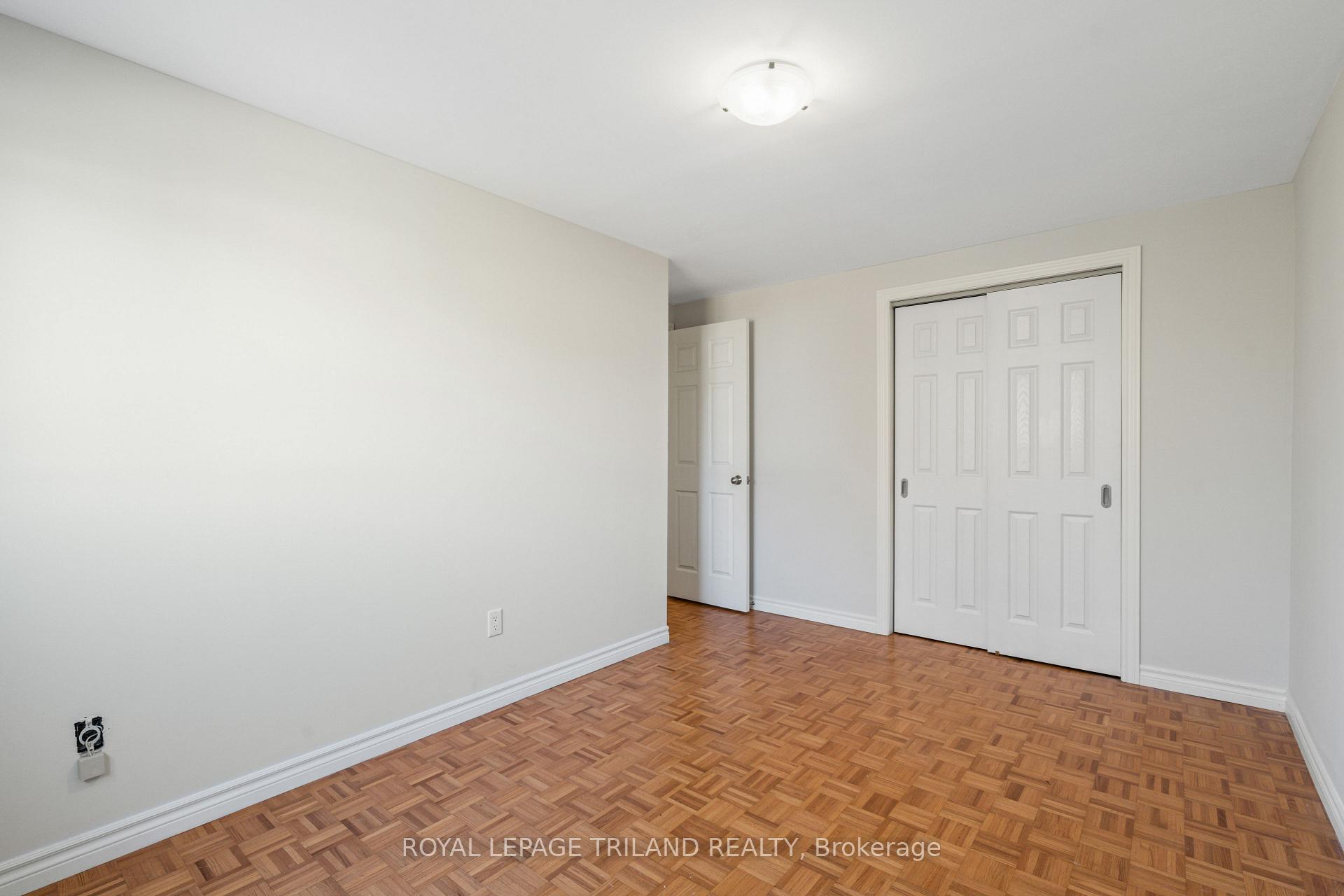 Photo 20 of 36 Vanier Place, St. Thomas — HOMEH