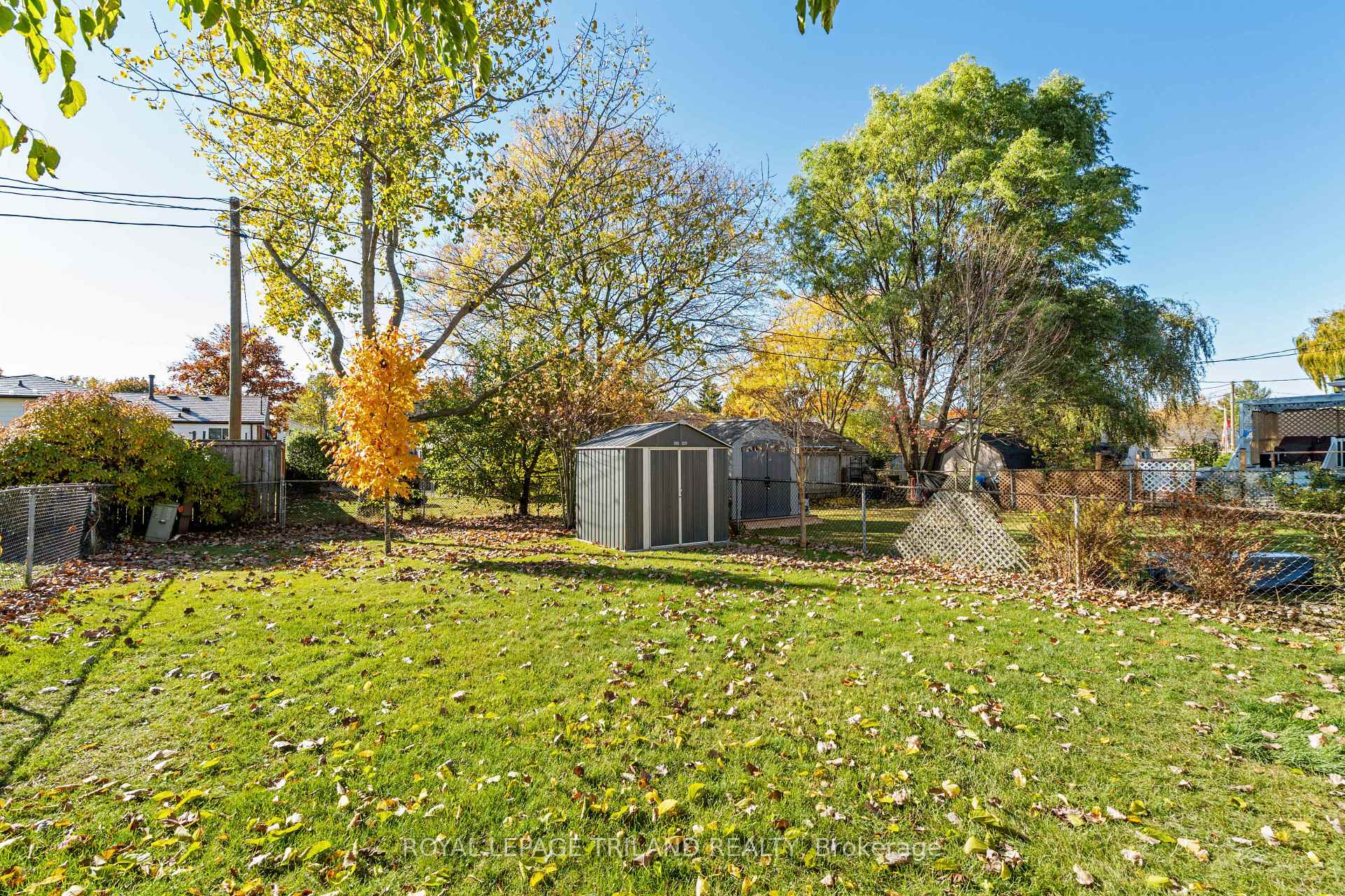 Photo 31 of 36 Vanier Place, St. Thomas — HOMEH