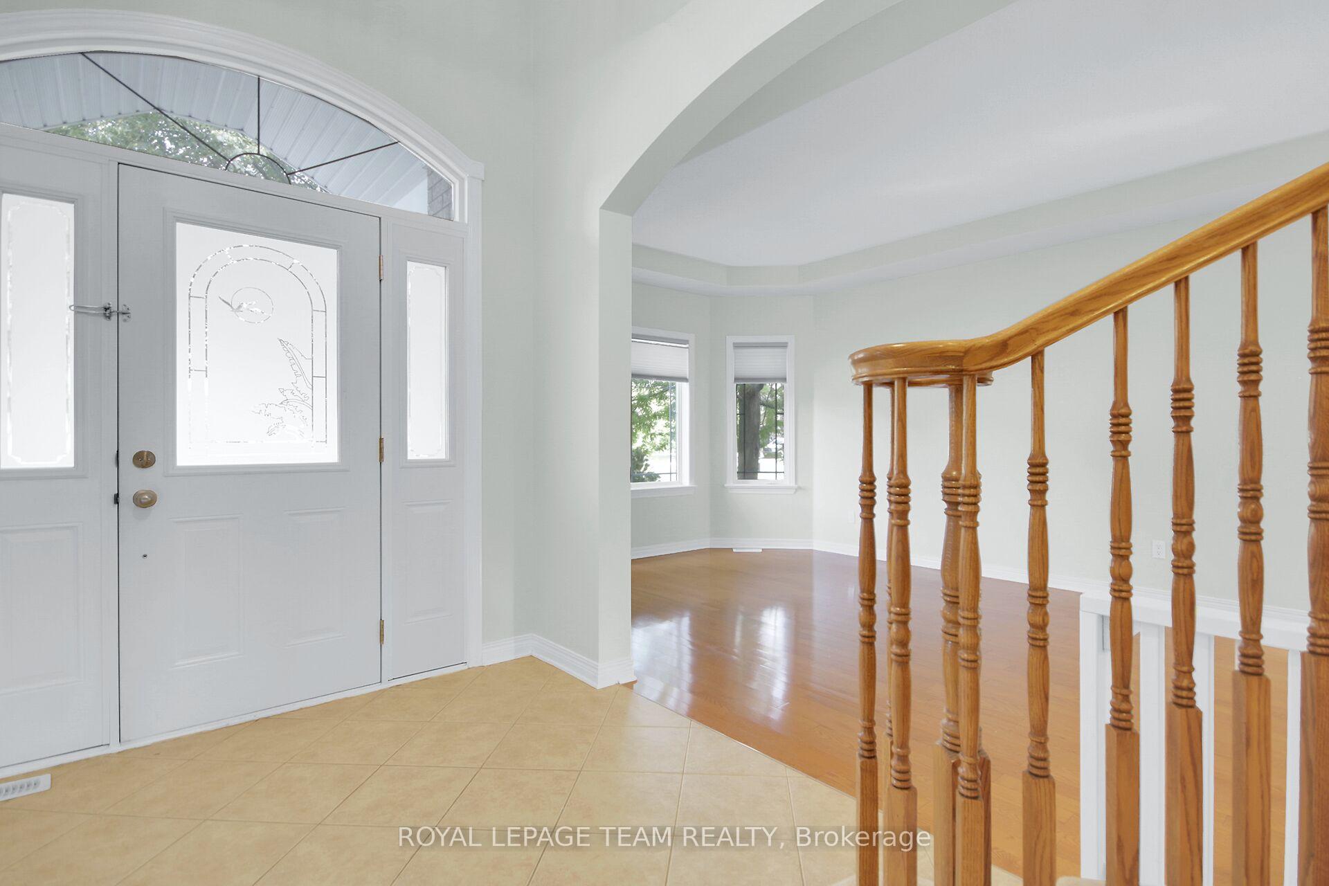 Photo 4 of 31 Wilderness Way, Ottawa, Stittsville (North) — HOMEH