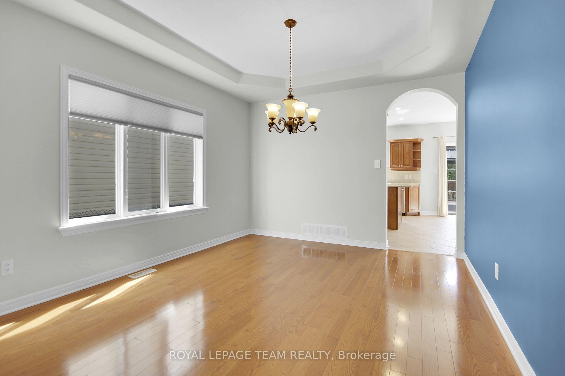 Photo 12 of 31 Wilderness Way, Ottawa, Stittsville (North) — HOMEH