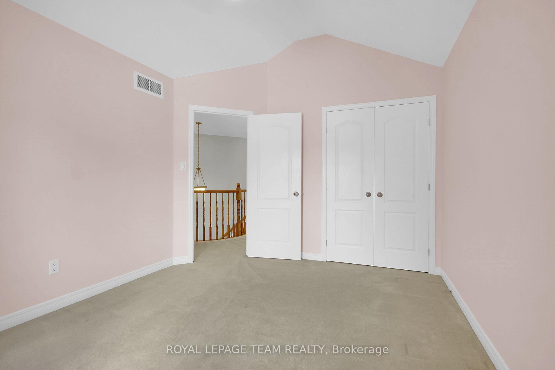 Photo 33 of 31 Wilderness Way, Ottawa, Stittsville (North) — HOMEH