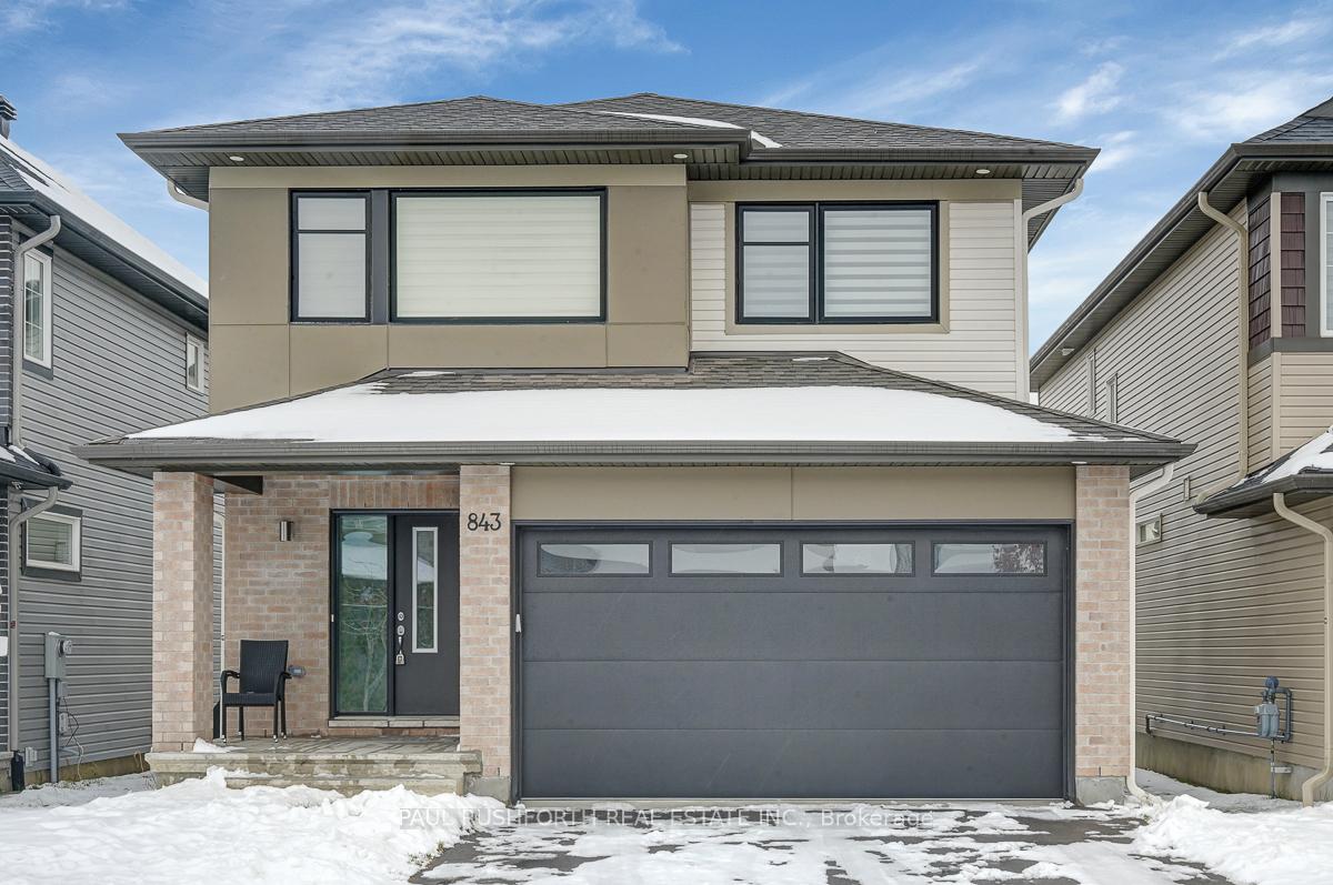 Front of 843 Sendero Way