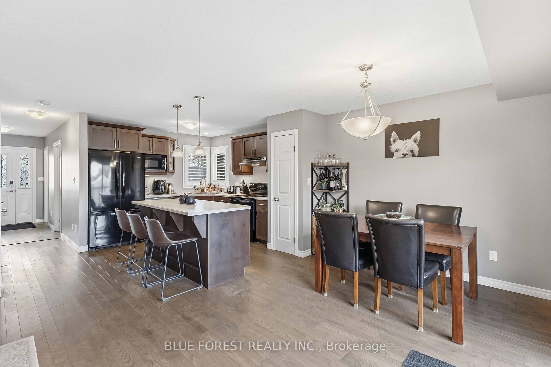 Photo 6 of 77 Pine Valley Drive, St. Thomas — HOMEH