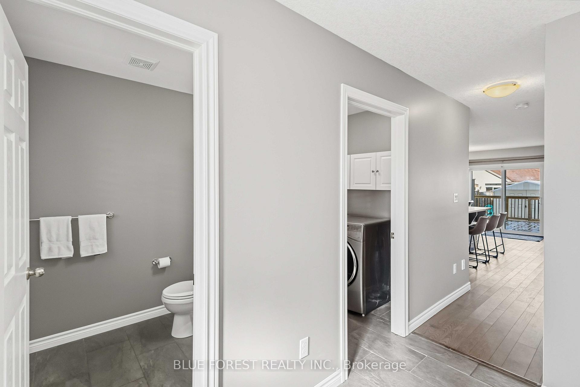 Photo 9 of 77 Pine Valley Drive, St. Thomas — HOMEH