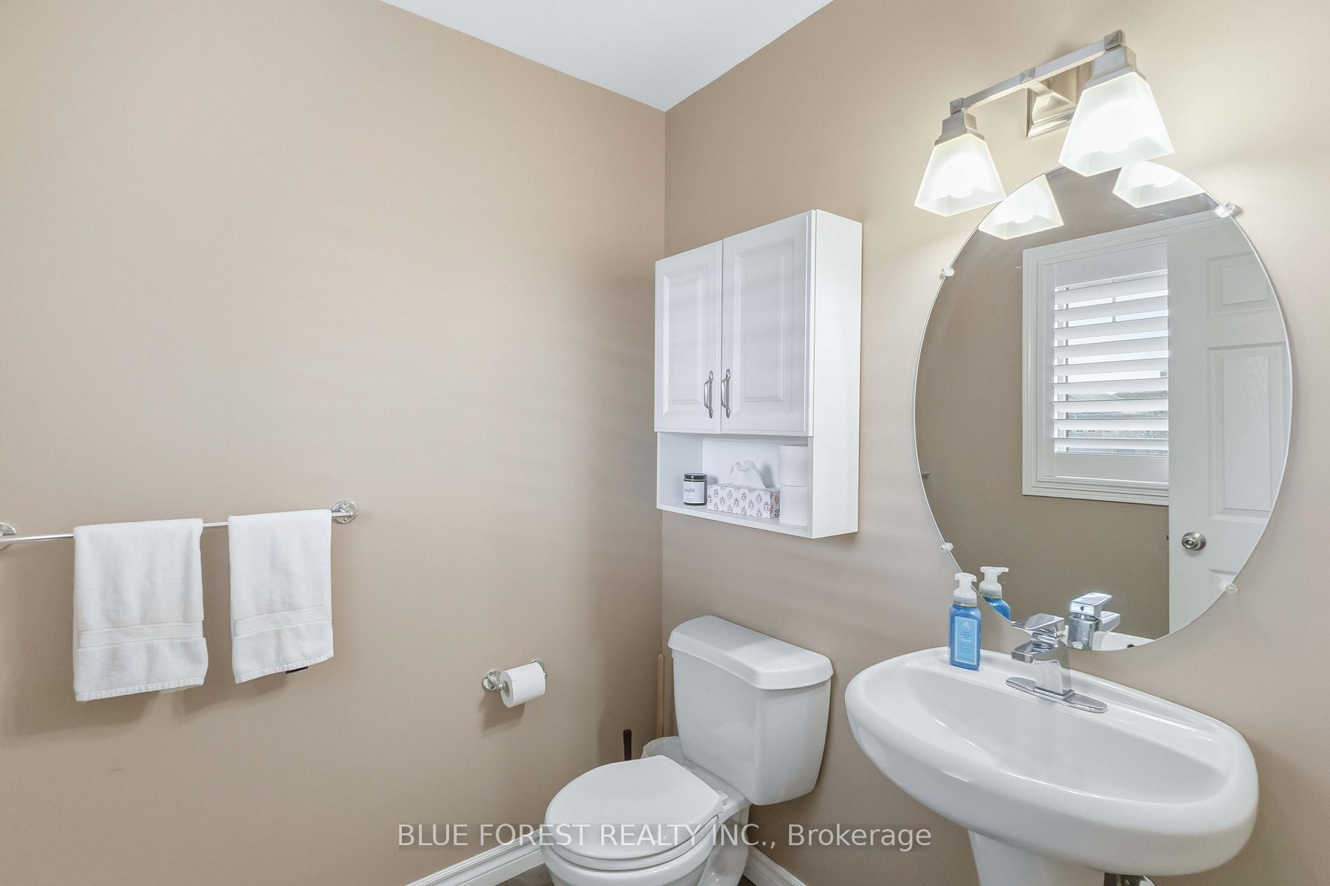 Photo 10 of 77 Pine Valley Drive, St. Thomas — HOMEH