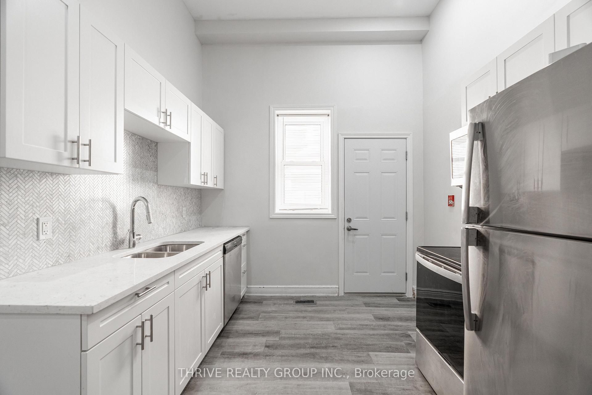 Photo 2 of Unit 288, 284 Talbot Street, St. Thomas — HOMEH