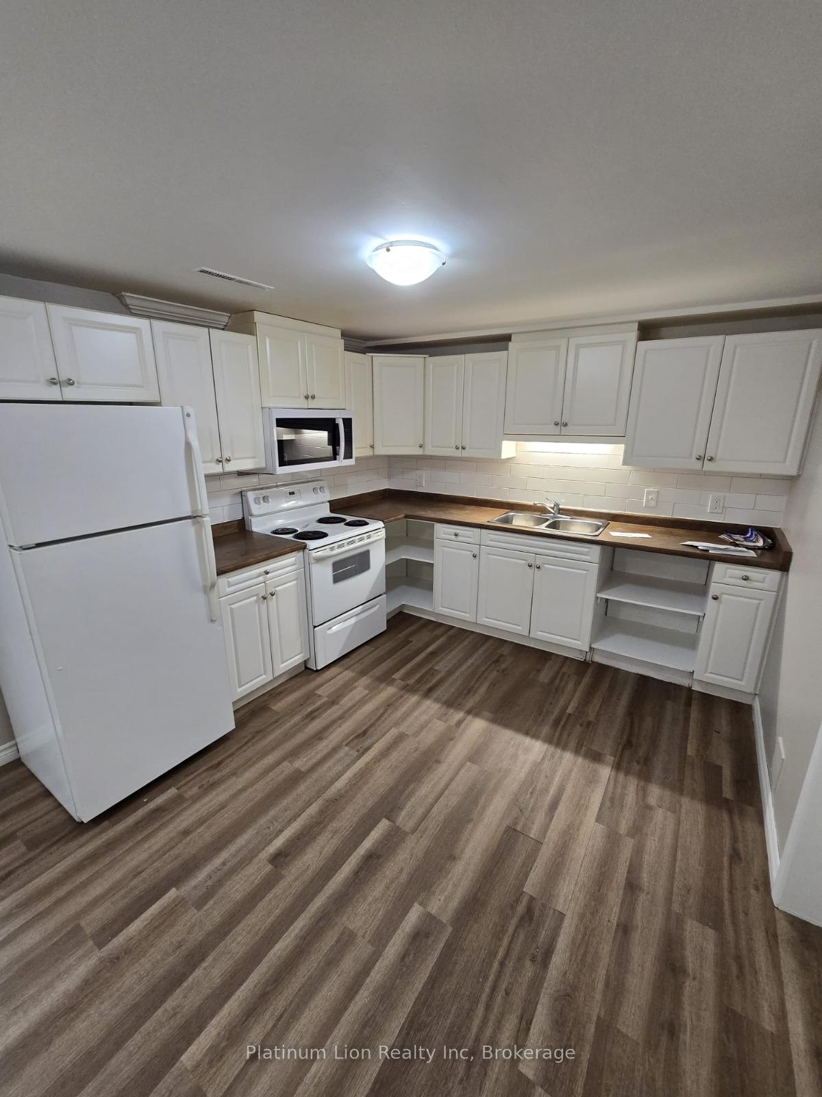 Photo 11 of 4 Vollette Street, St. Catharines, Downtown — HOMEH