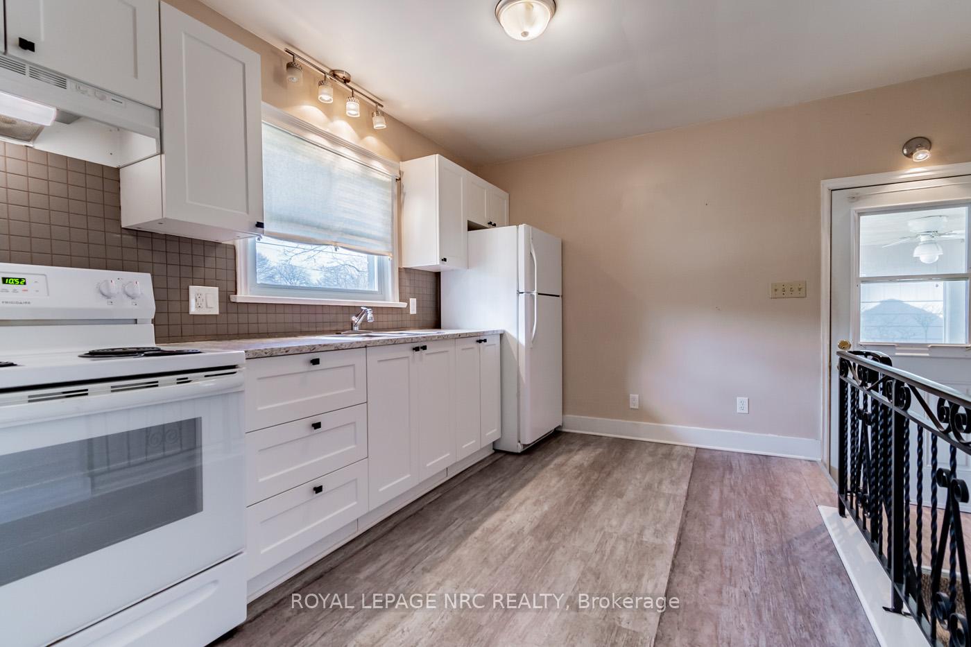 Photo 5 of 189 Glendale Avenue, St. Catharines, Glendale/Glenridge — HOMEH