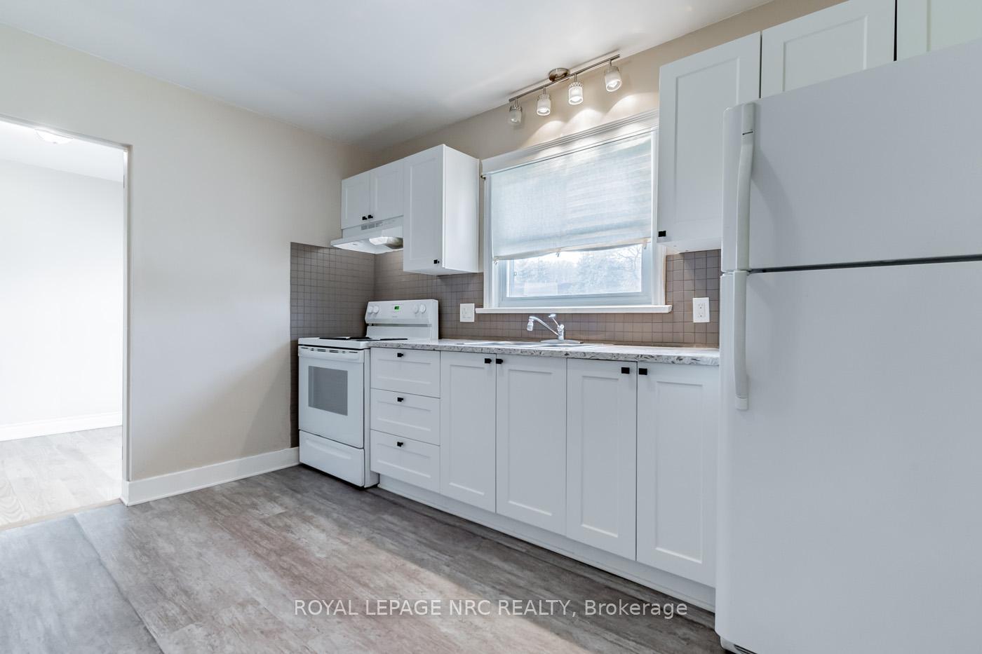 Photo 6 of 189 Glendale Avenue, St. Catharines, Glendale/Glenridge — HOMEH