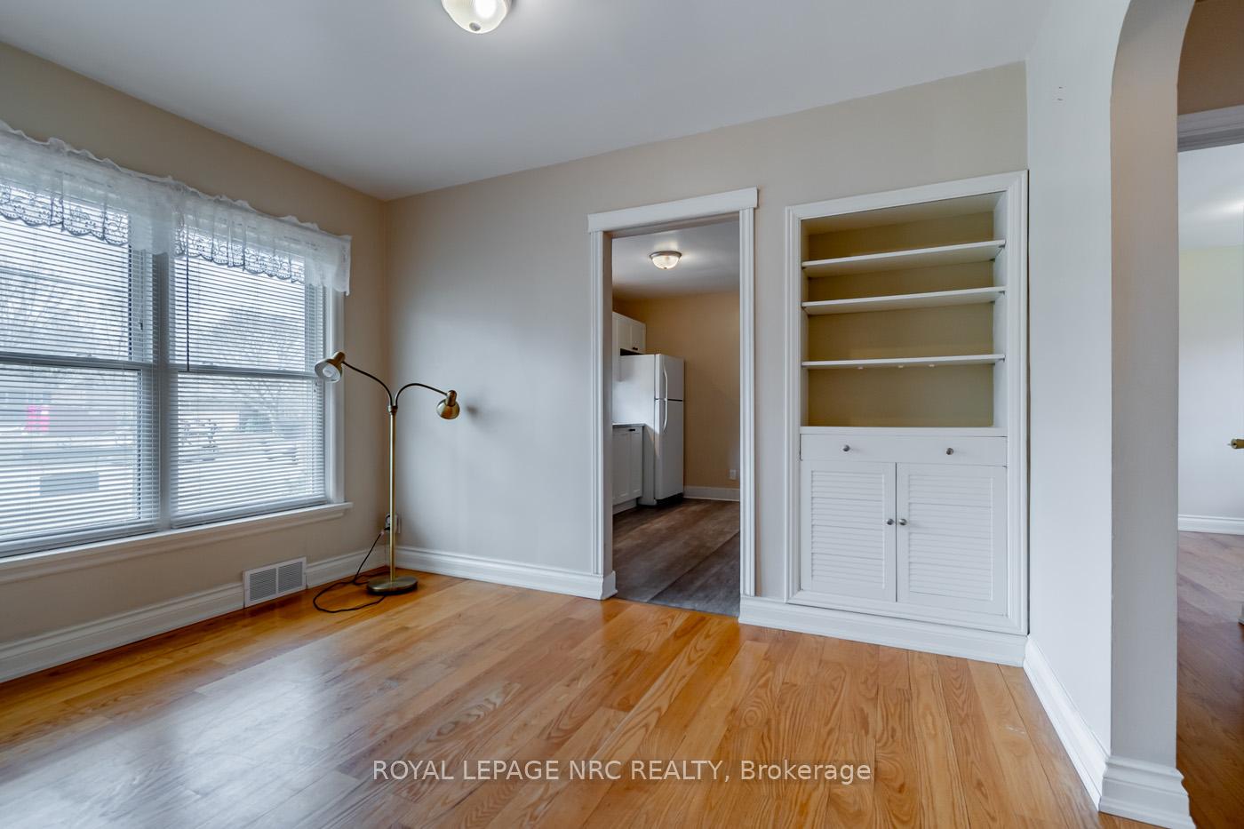 Photo 9 of 189 Glendale Avenue, St. Catharines, Glendale/Glenridge — HOMEH