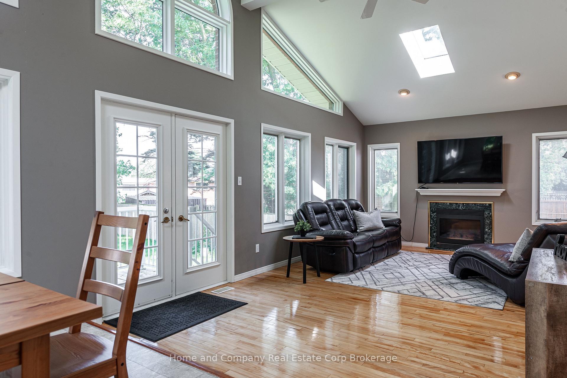 Photo 19 of 205 Graff Avenue, Stratford — HOMEH