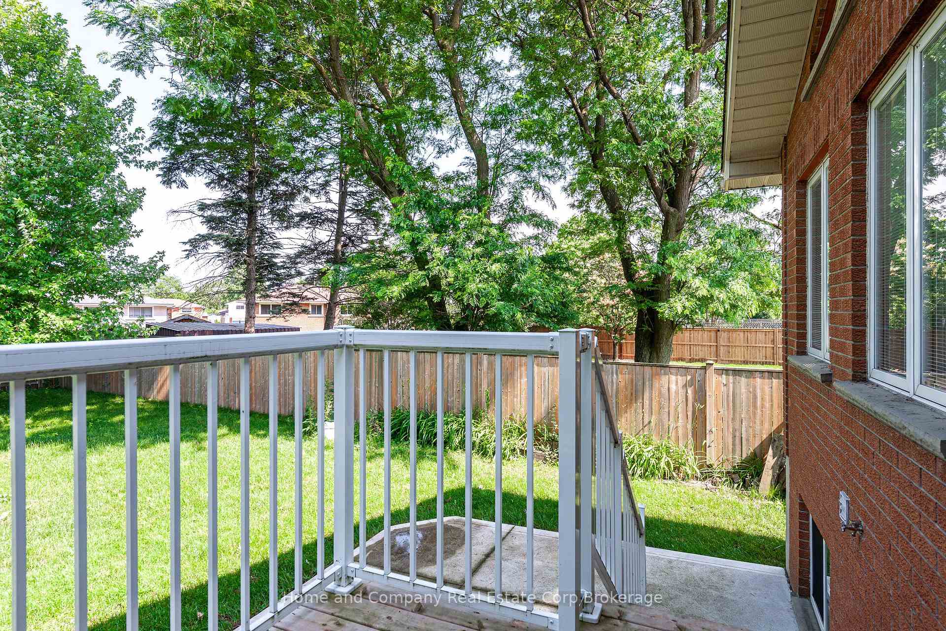 Photo 21 of 205 Graff Avenue, Stratford — HOMEH
