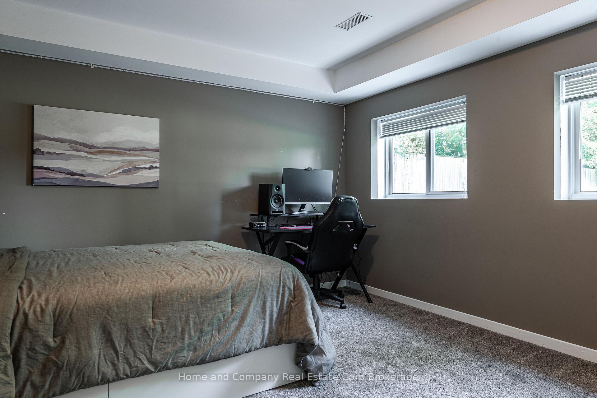 Photo 44 of 205 Graff Avenue, Stratford — HOMEH