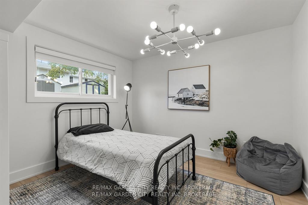 Photo 27 of 3 Cardinal Circle, St. Catharines, Vine/Linwell — HOMEH