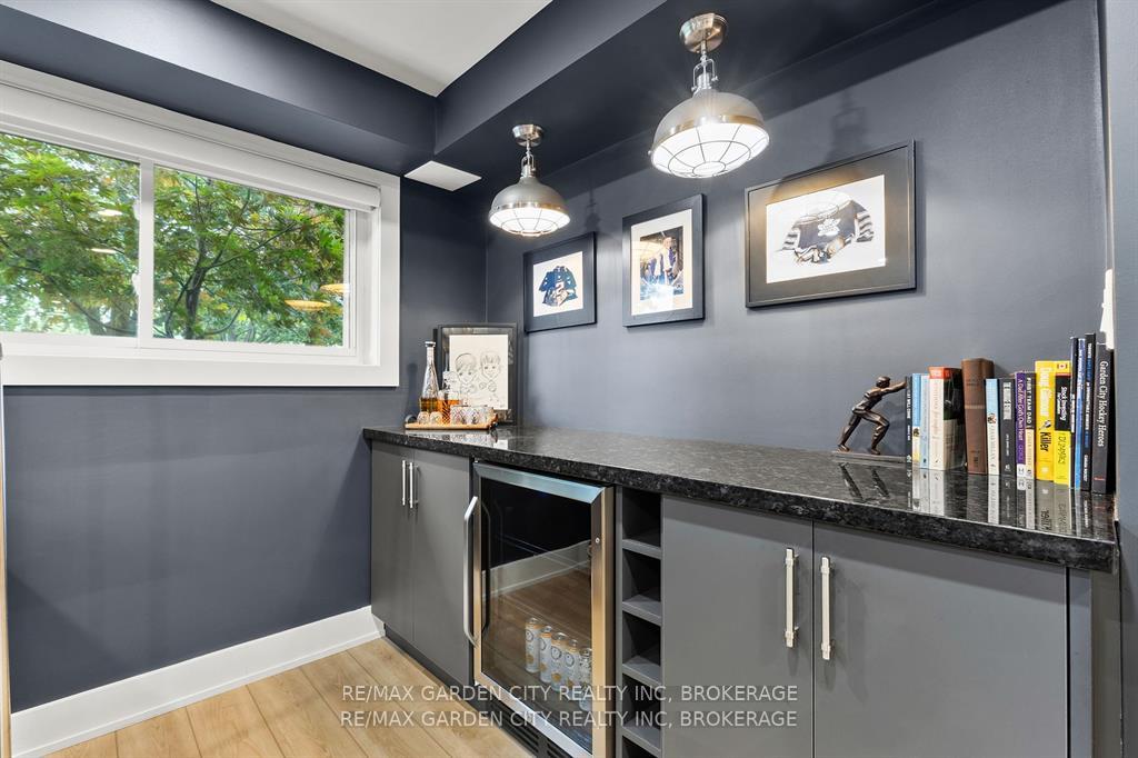 Photo 32 of 3 Cardinal Circle, St. Catharines, Vine/Linwell — HOMEH