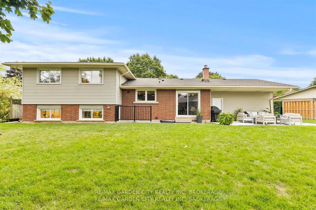 Photo 40 of 3 Cardinal Circle, St. Catharines, Vine/Linwell — HOMEH