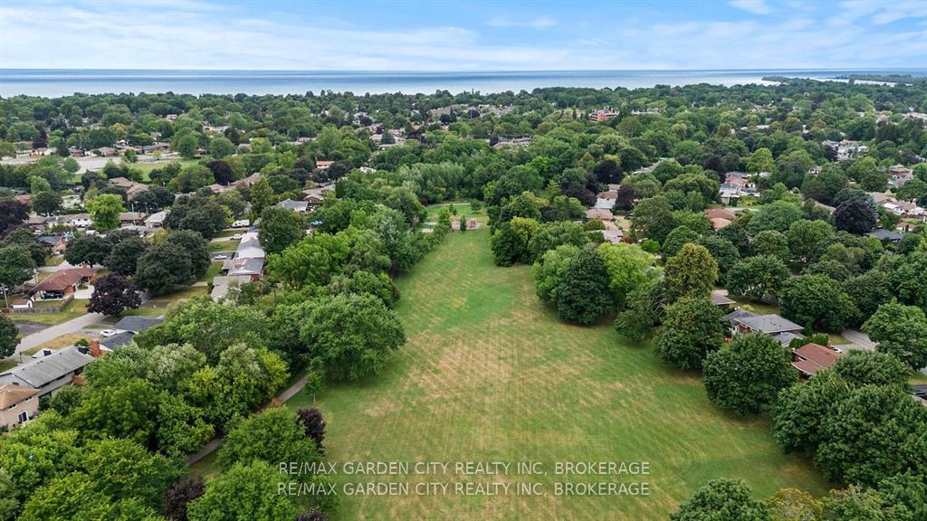 Photo 47 of 3 Cardinal Circle, St. Catharines, Vine/Linwell — HOMEH
