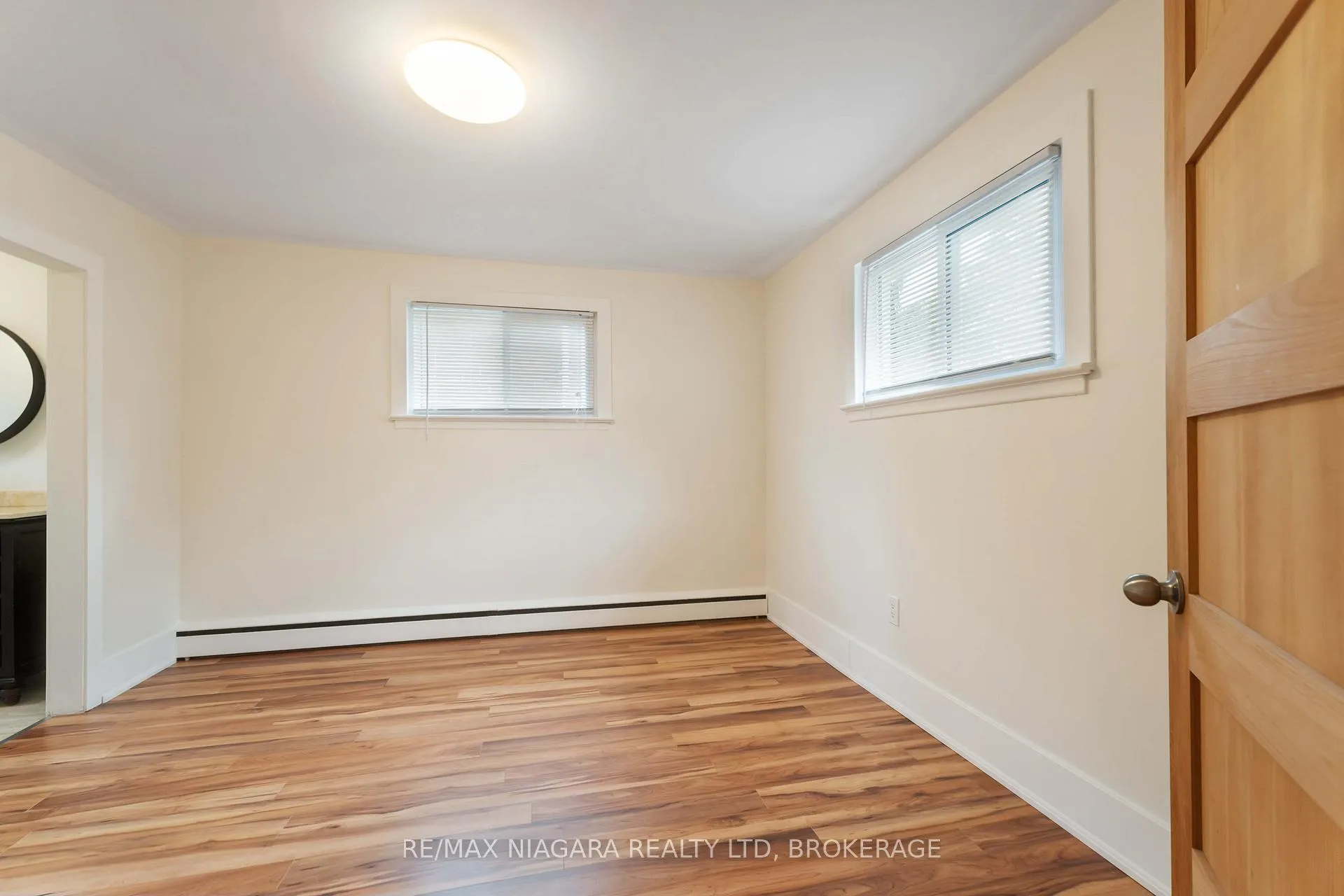 Photo 29 of 543 Vine Street, St. Catharines, Vine/Linwell — HOMEH