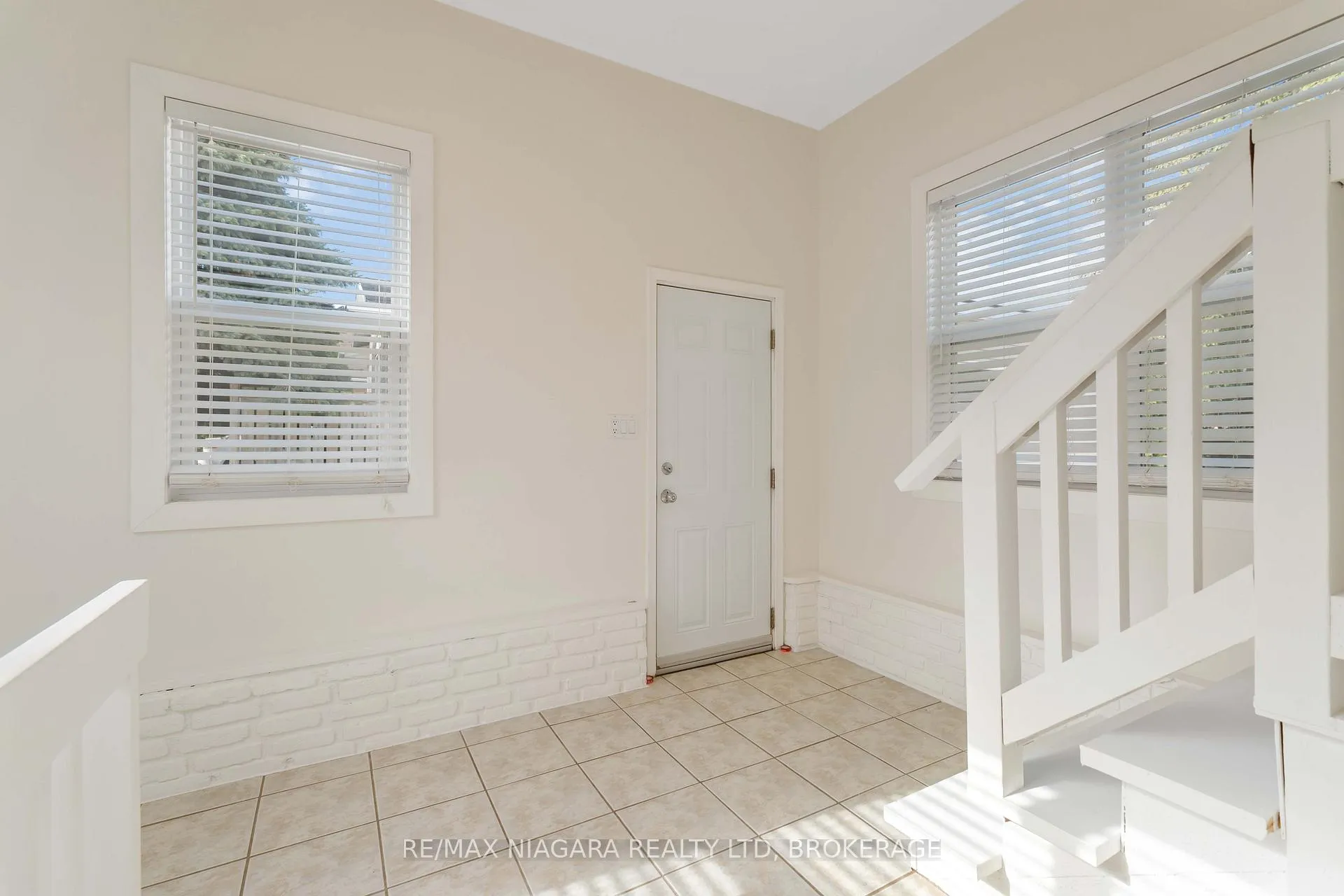 Photo 34 of 543 Vine Street, St. Catharines, Vine/Linwell — HOMEH