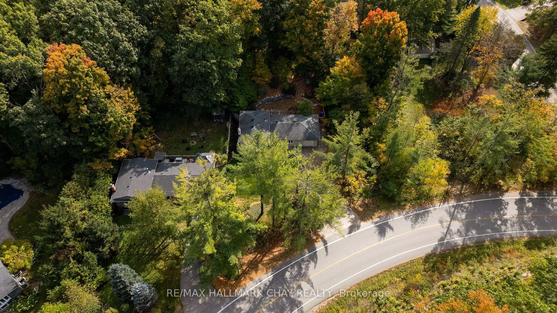 Photo 2 of 53 Doran Road, Springwater, Rural Springwater — HOMEH