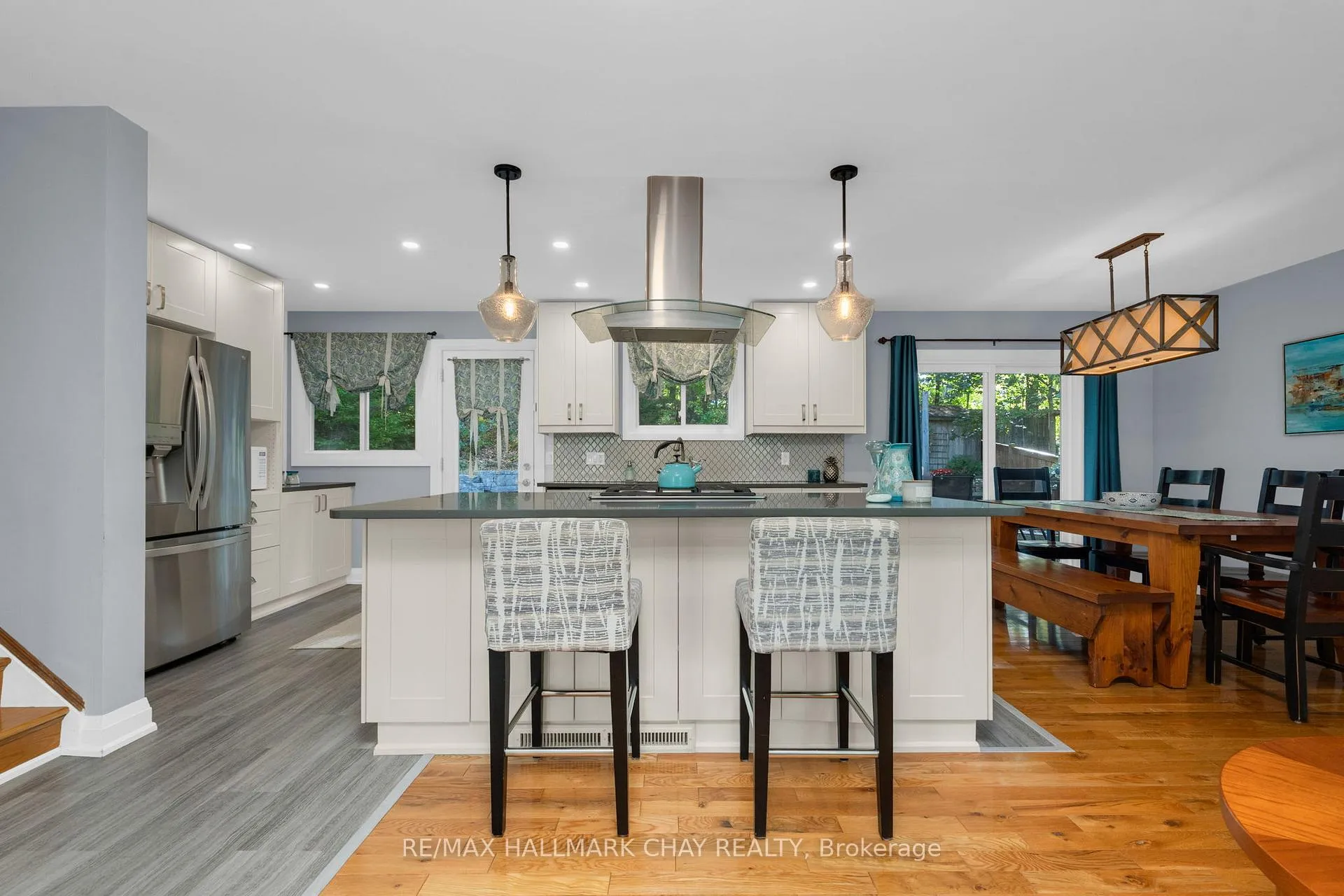 Photo 6 of 53 Doran Road, Springwater, Rural Springwater — HOMEH