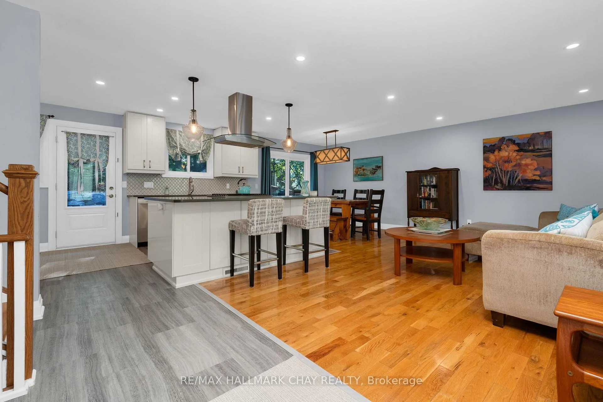 Photo 7 of 53 Doran Road, Springwater, Rural Springwater — HOMEH