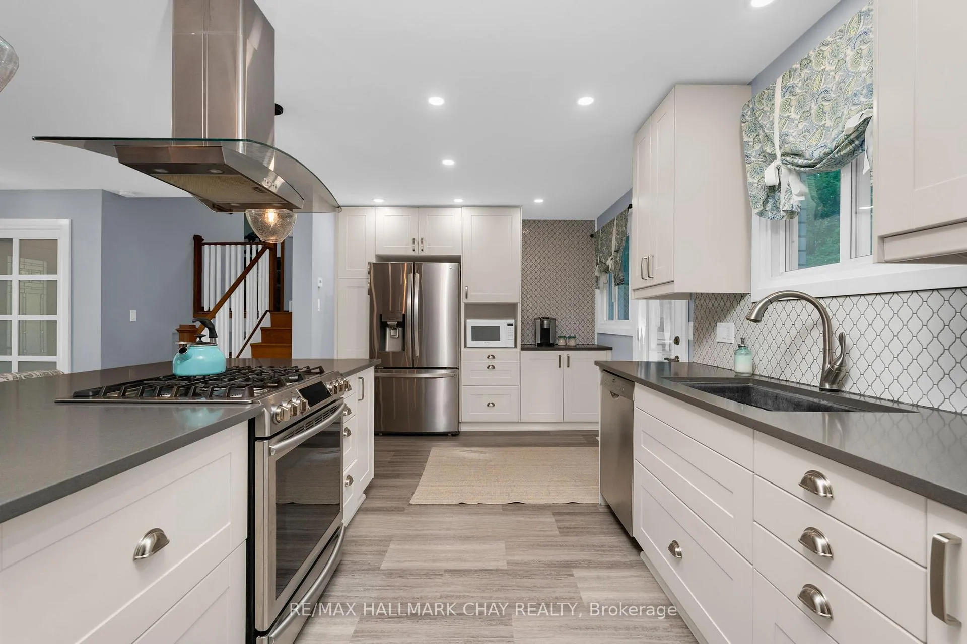 Photo 10 of 53 Doran Road, Springwater, Rural Springwater — HOMEH
