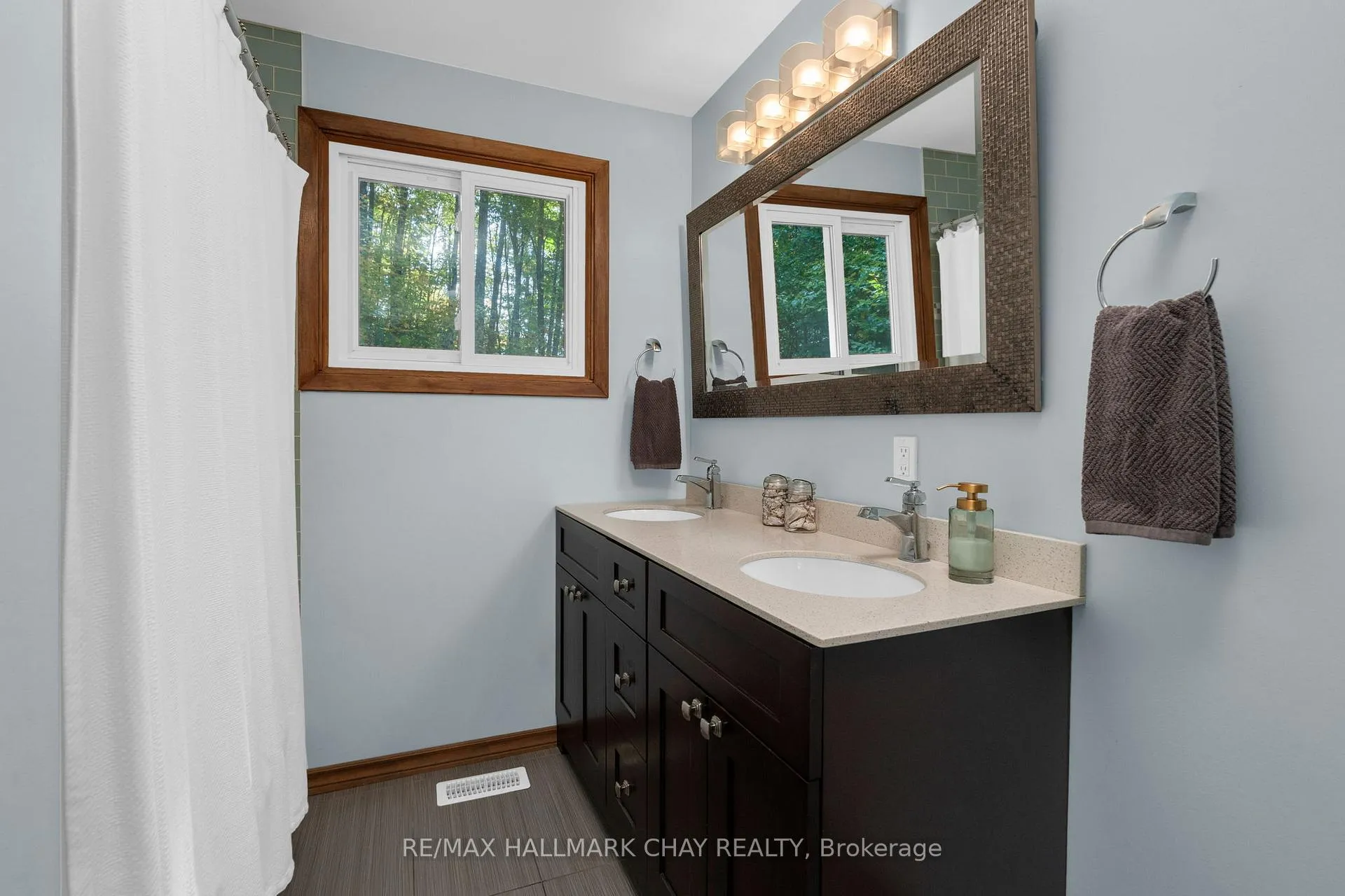Photo 15 of 53 Doran Road, Springwater, Rural Springwater — HOMEH