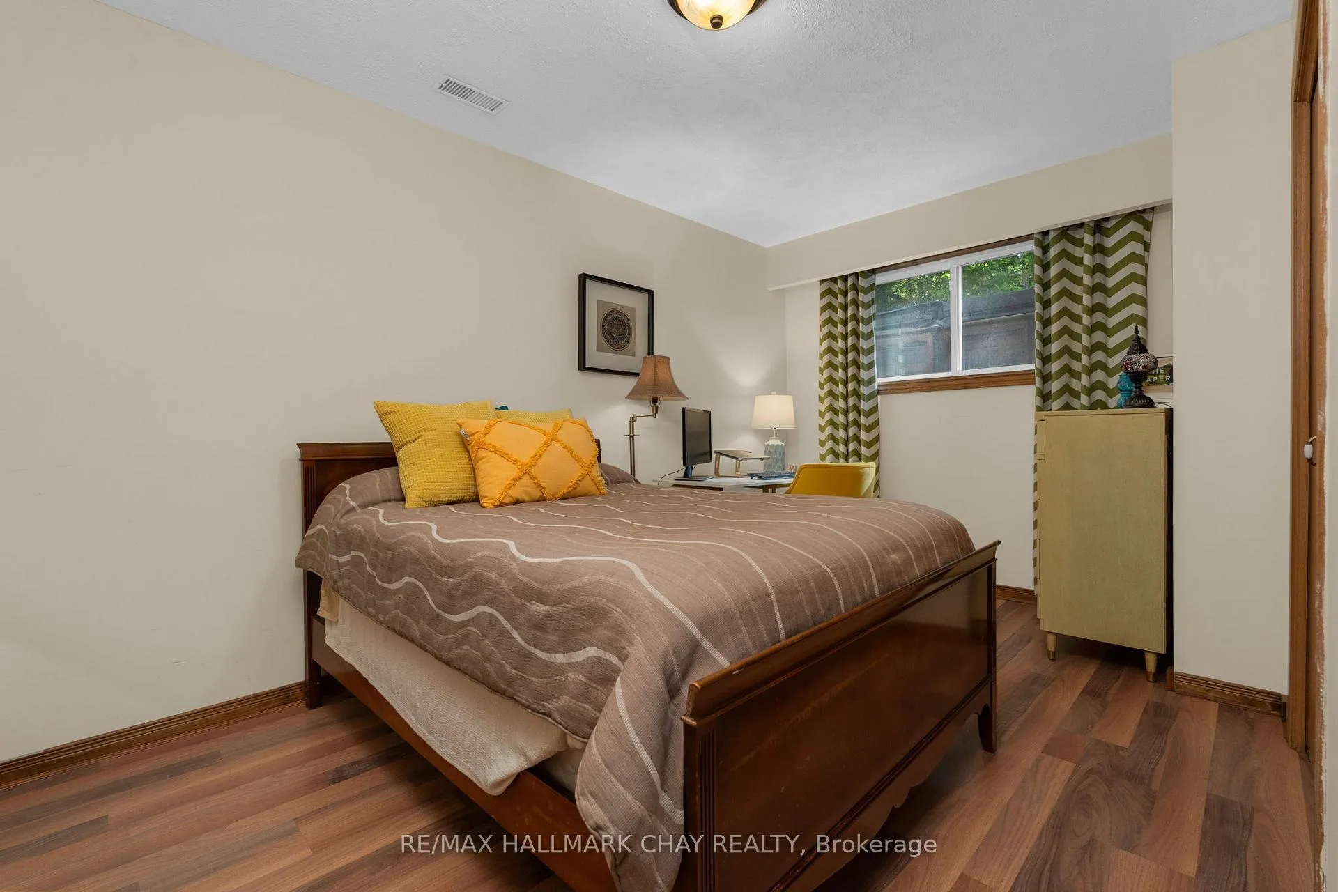Photo 23 of 53 Doran Road, Springwater, Rural Springwater — HOMEH