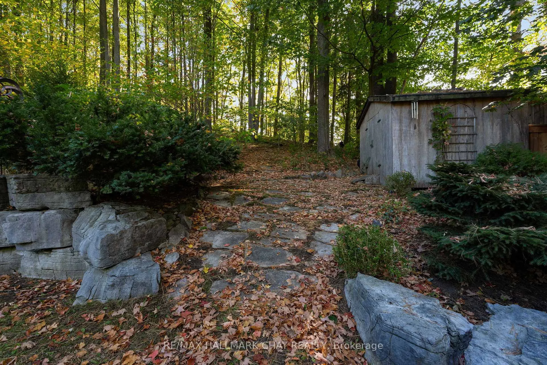 Photo 34 of 53 Doran Road, Springwater, Rural Springwater — HOMEH