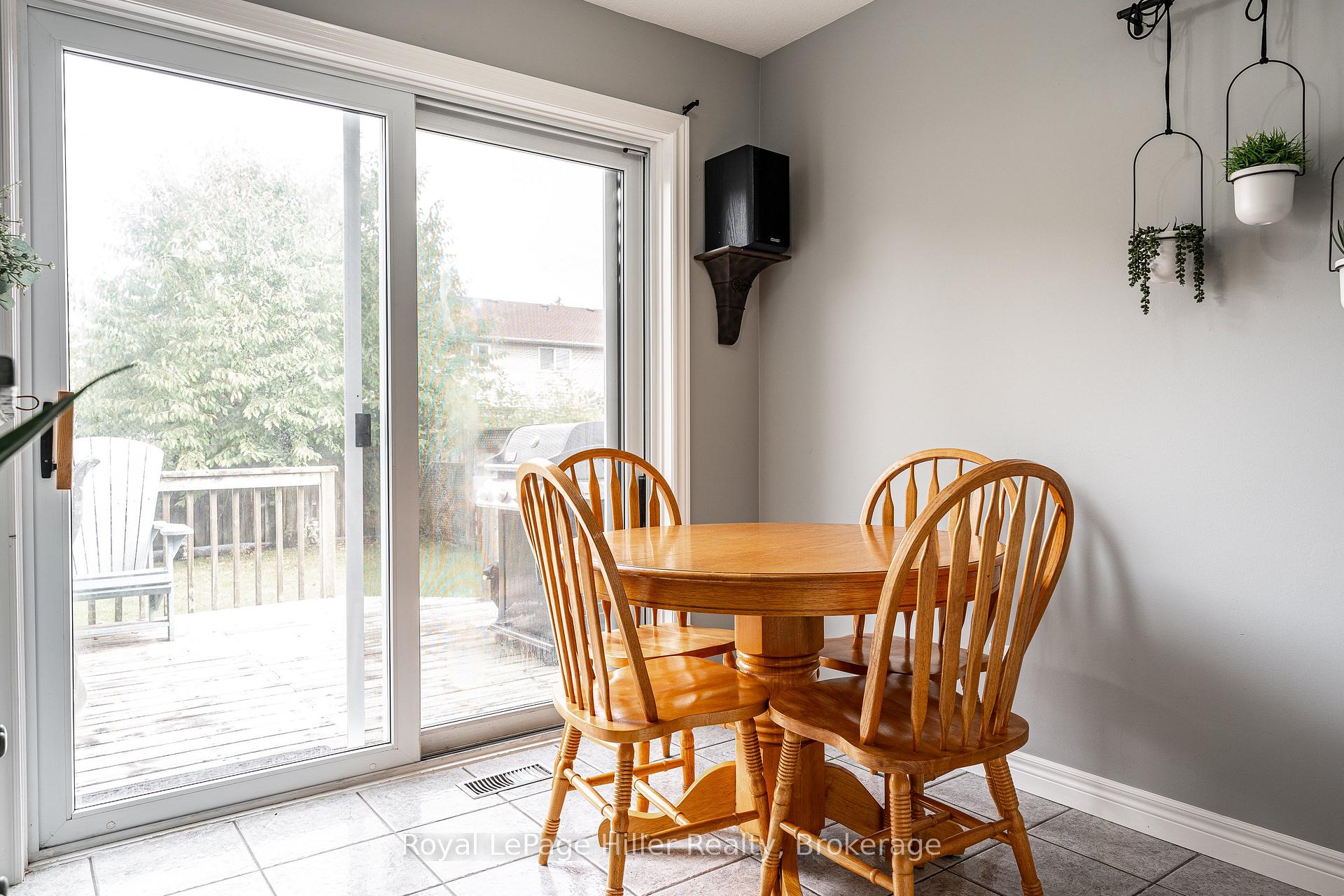 Photo 10 of 416 Brunswick Street, Stratford — HOMEH